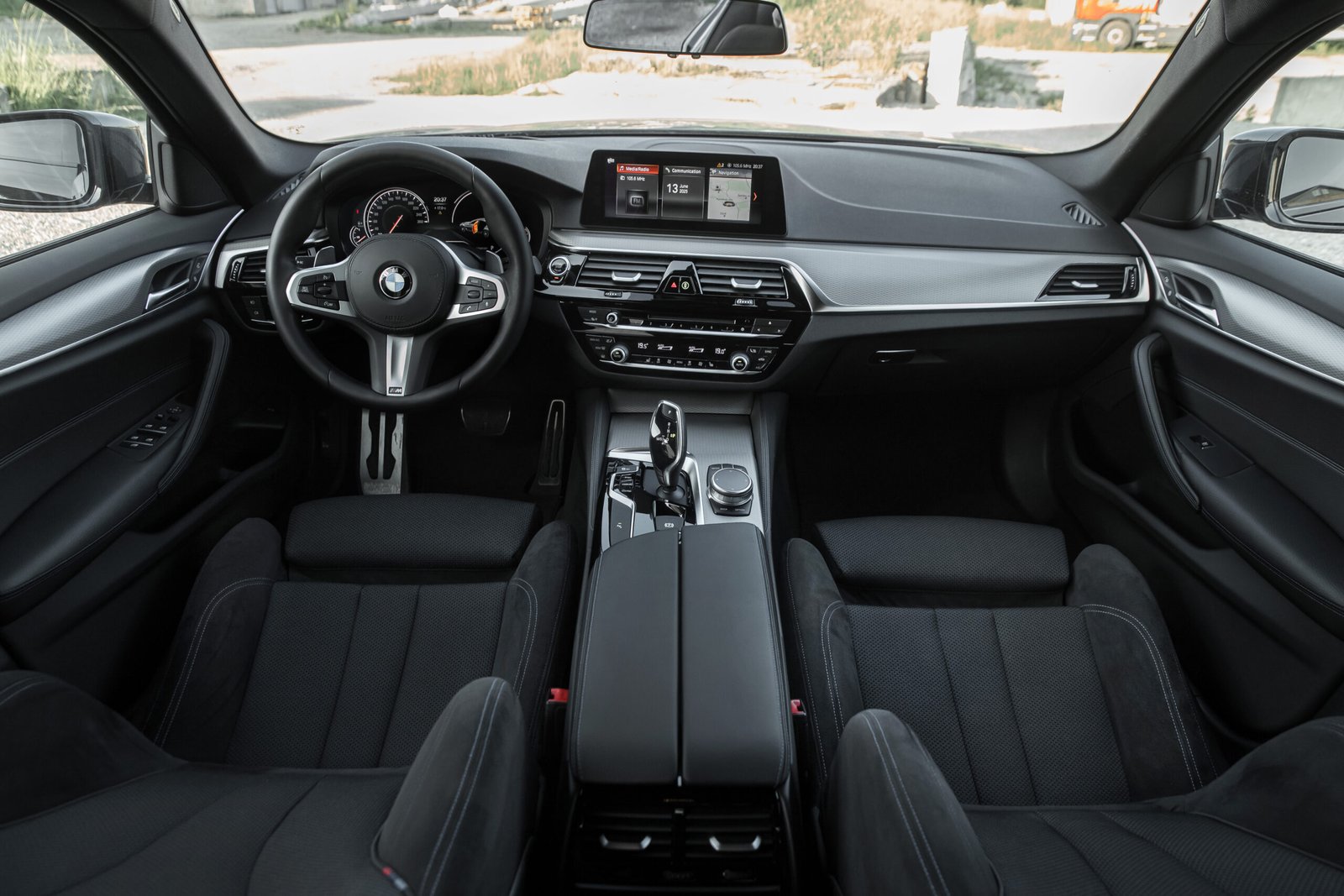 BMW 520D 2.0D 140KW M-SPORTPAKET full