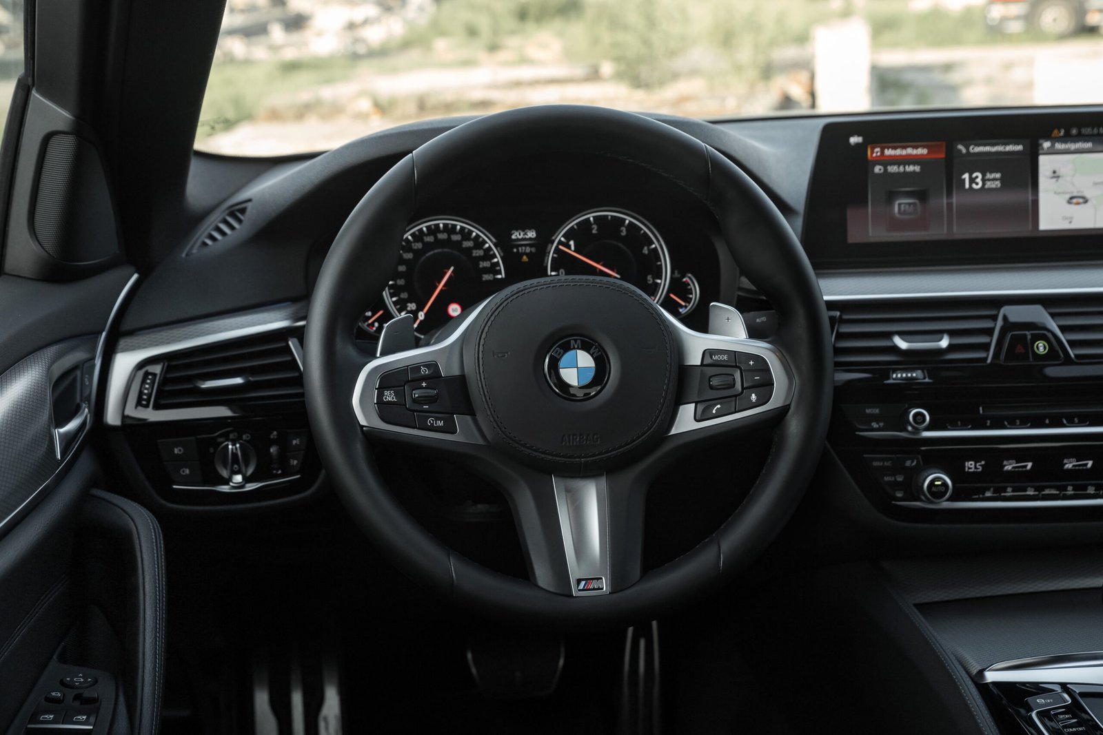 BMW 520D 2.0D 140KW M-SPORTPAKET full