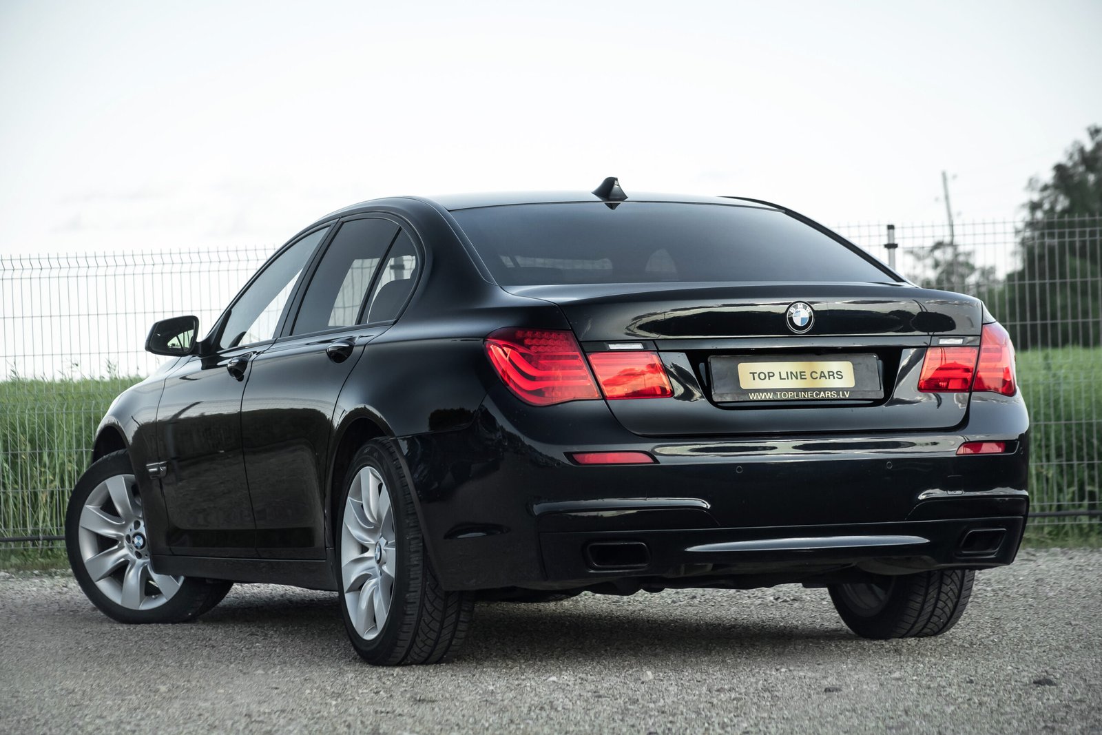 
								BMW 740D 225KW 3.0D 40D M-SPORTPAKET FULL OPTIONS full									