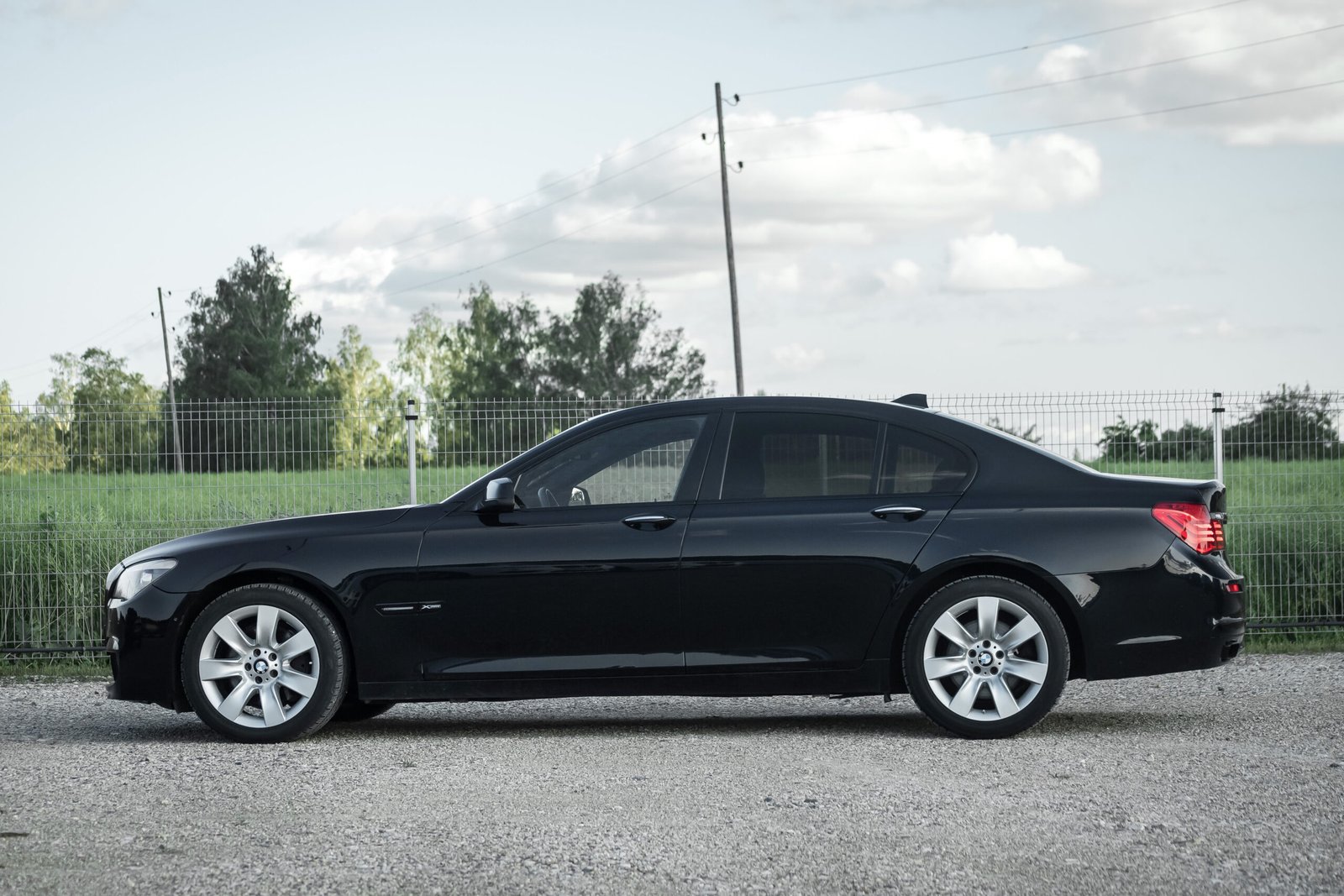 
								BMW 740D 225KW 3.0D 40D M-SPORTPAKET FULL OPTIONS full									