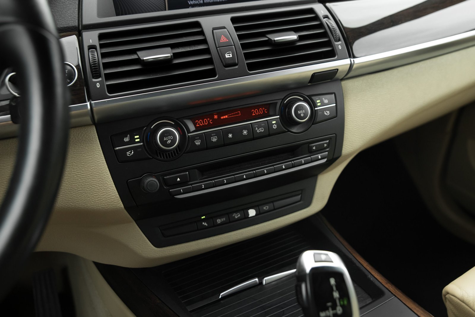 
								BMW X5 3.0D 180KW FACELIFT full									