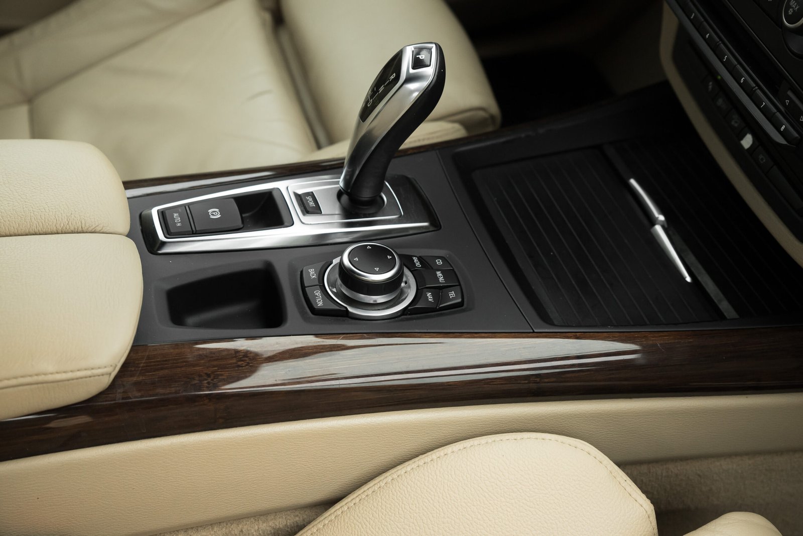 
								BMW X5 3.0D 180KW FACELIFT full									