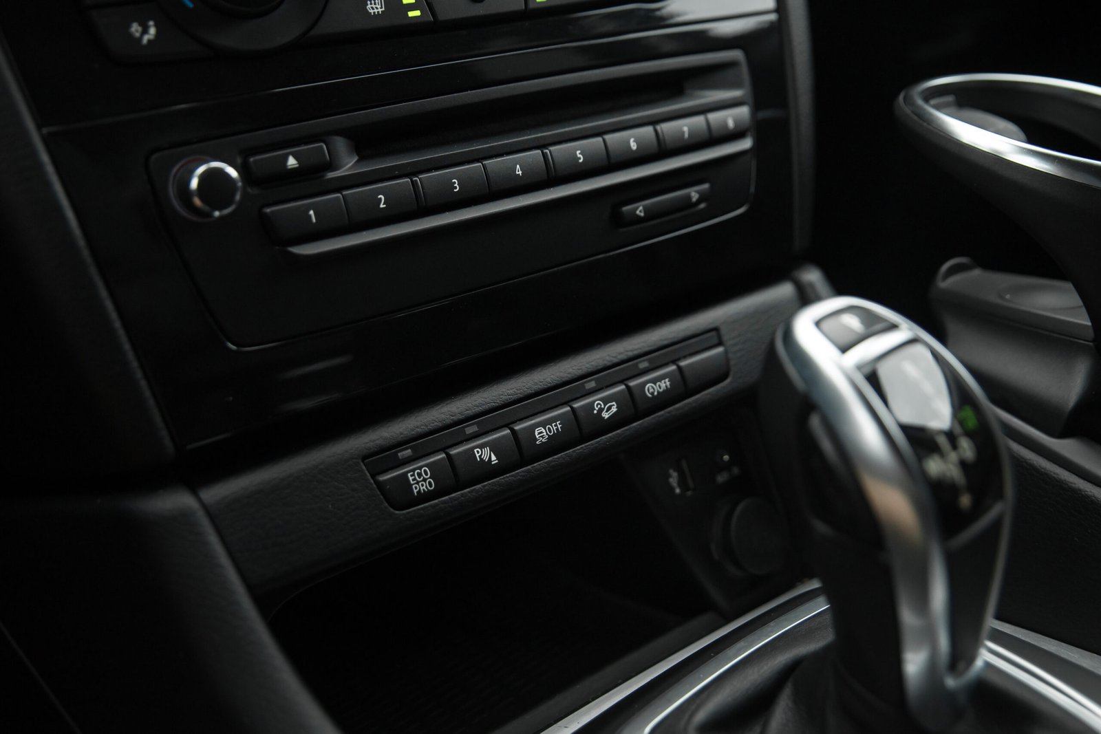 
								BMW X1 SPORTPAKET 2.0D 135KW X-DRIVE AUTOMĀTS full									