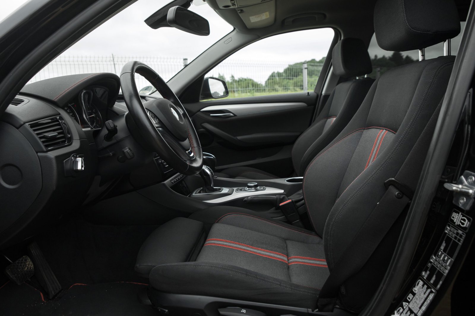 
								BMW X1 SPORTPAKET 2.0D 135KW X-DRIVE AUTOMĀTS full									