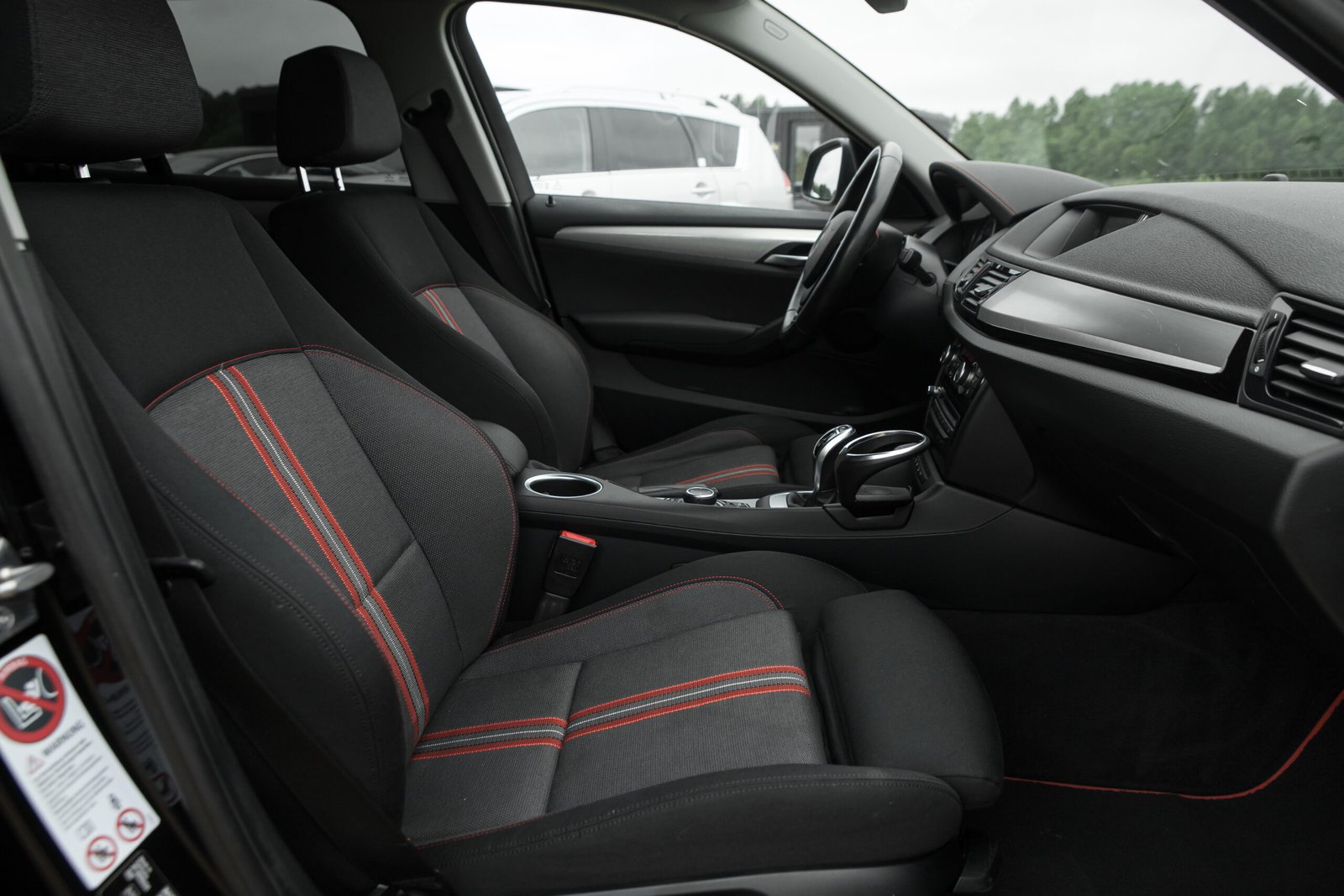 
								BMW X1 SPORTPAKET 2.0D 135KW X-DRIVE AUTOMĀTS full									