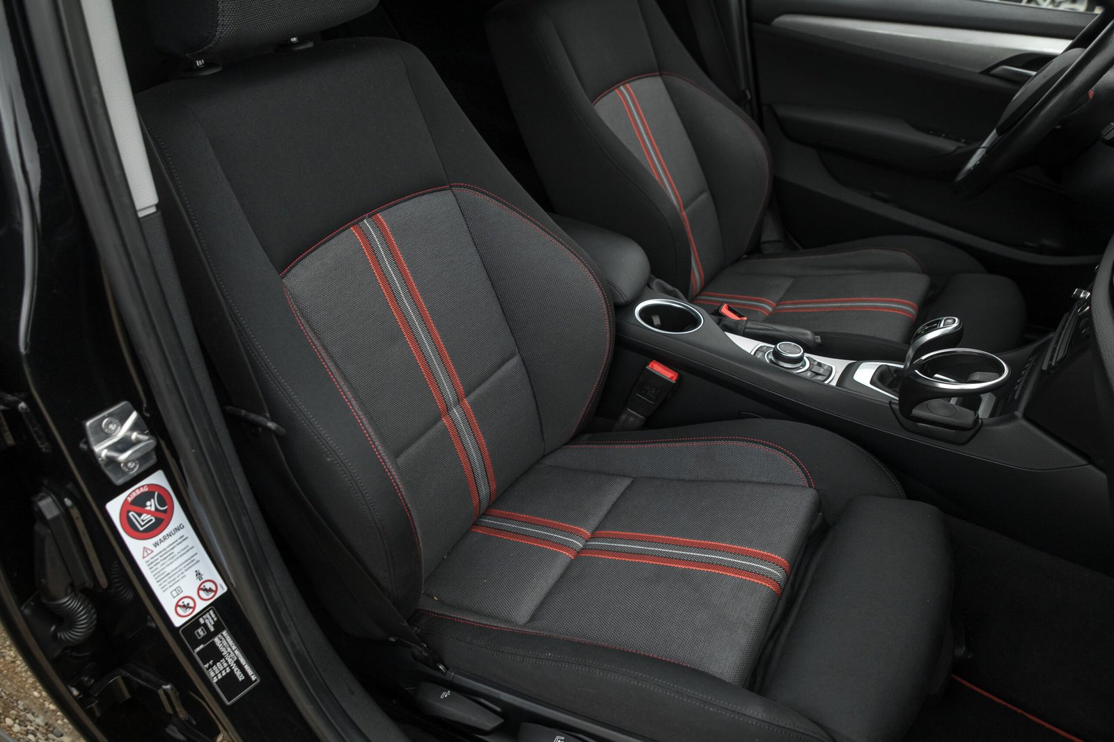 
								BMW X1 SPORTPAKET 2.0D 135KW X-DRIVE AUTOMĀTS full									