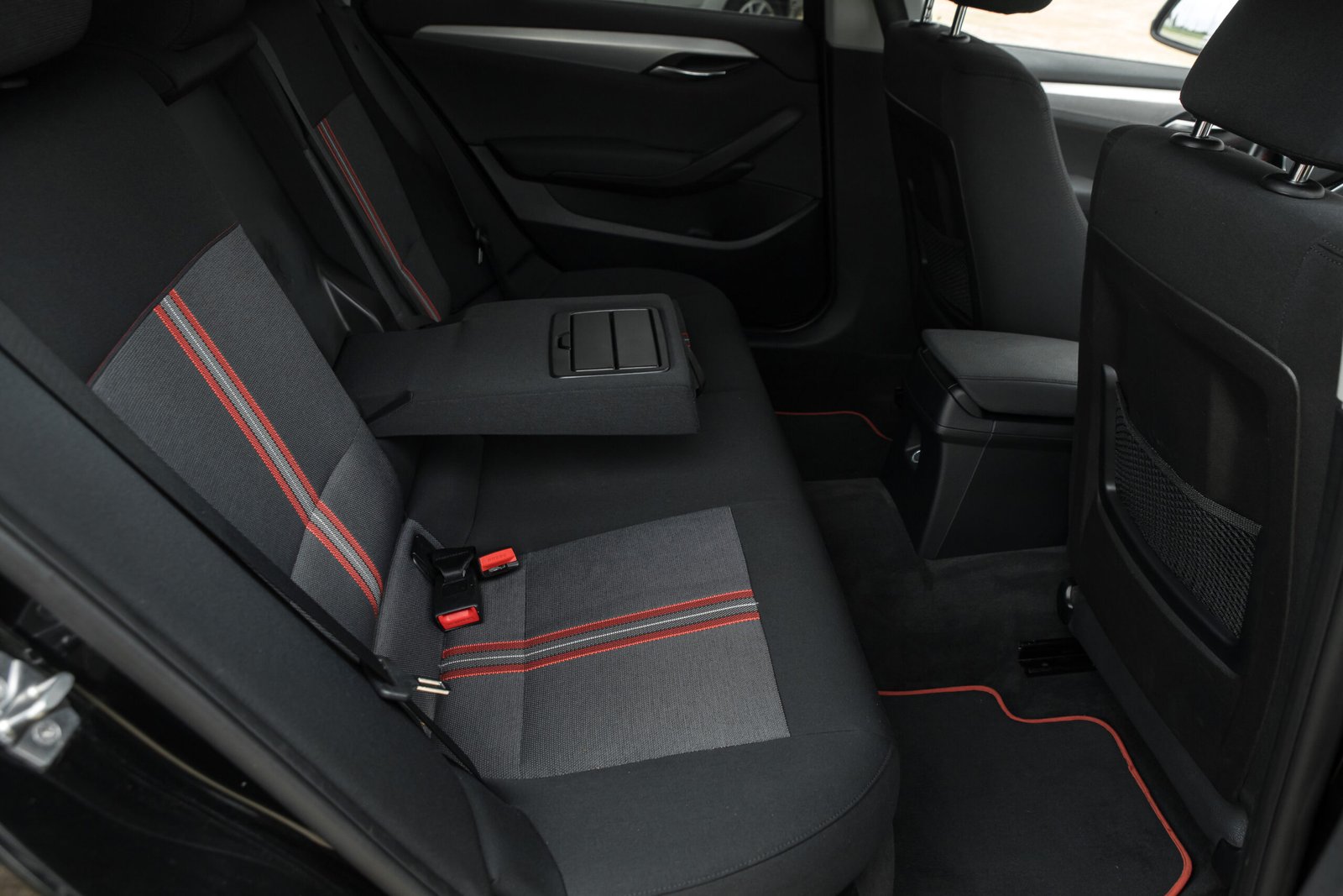 
								BMW X1 SPORTPAKET 2.0D 135KW X-DRIVE AUTOMĀTS full									