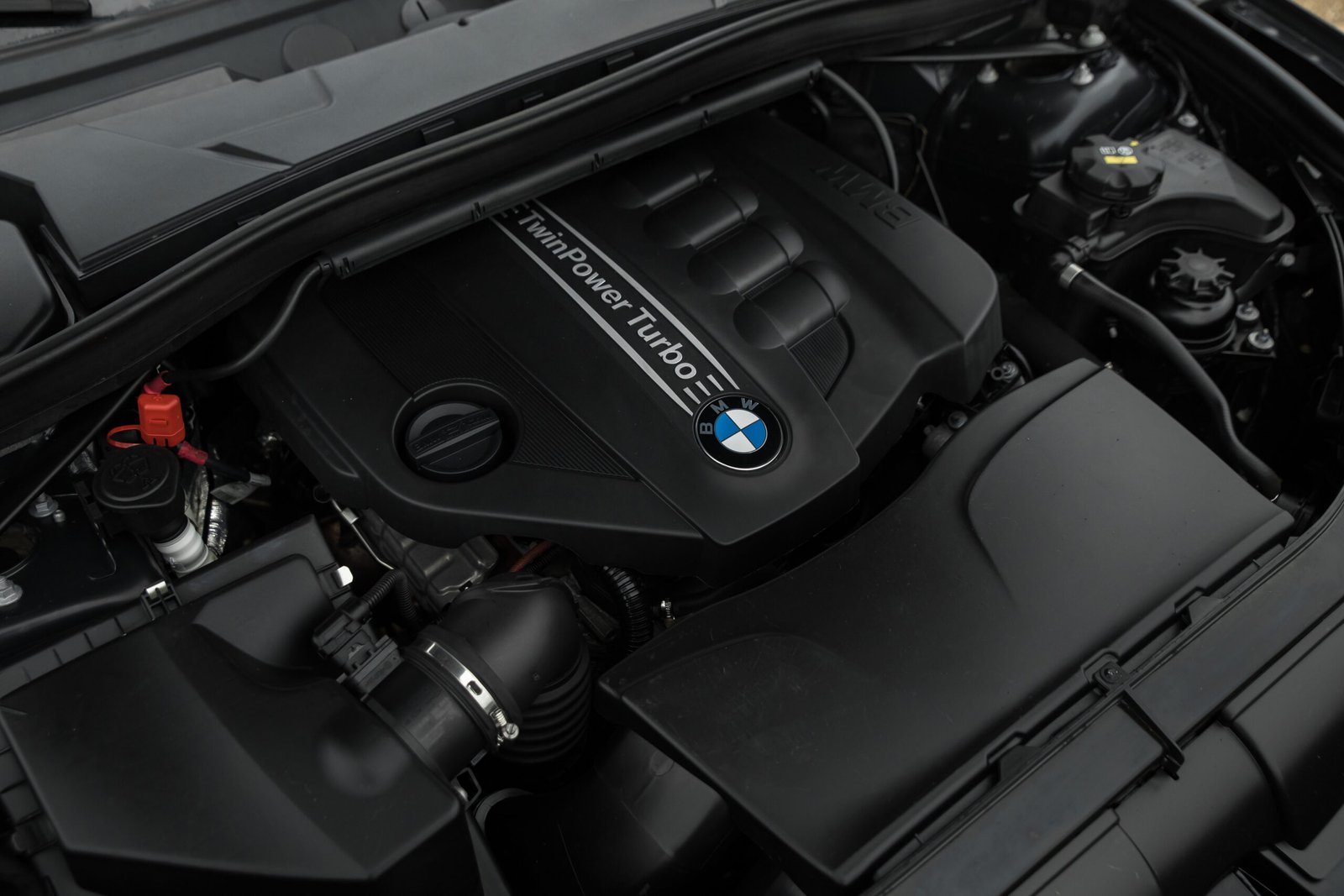 
								BMW X1 SPORTPAKET 2.0D 135KW X-DRIVE AUTOMĀTS full									