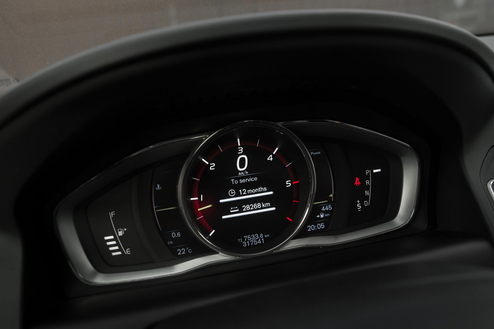 
								VOLVO XC60 2.4D5 MOMENTUM full									