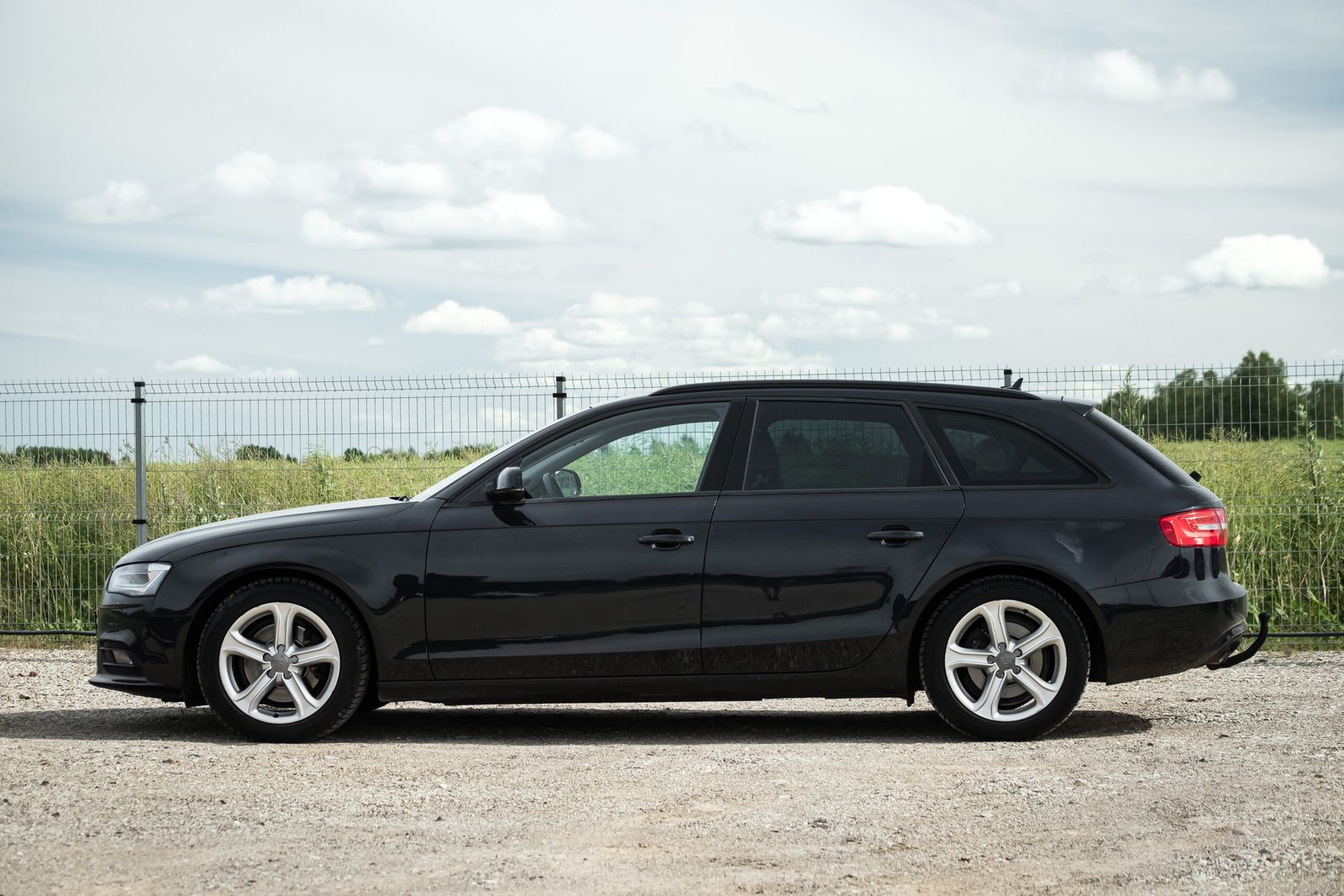 AUDI A4 2.0D 100KW FACELIFT full