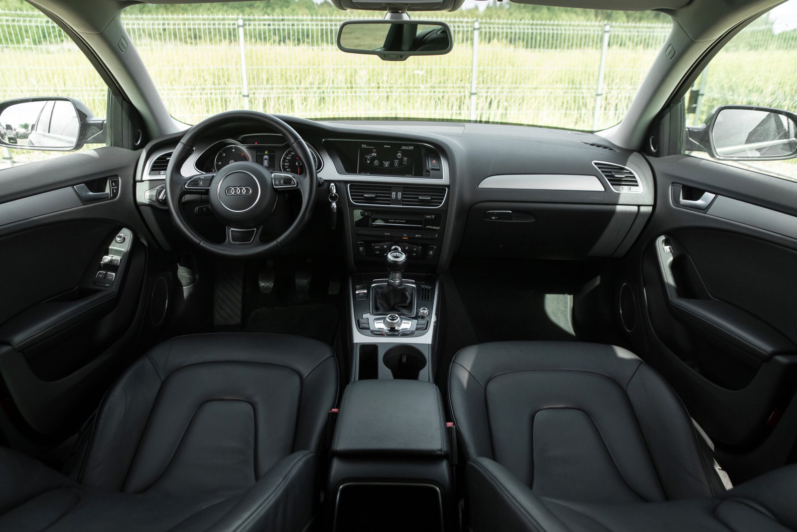 AUDI A4 2.0D 100KW FACELIFT full