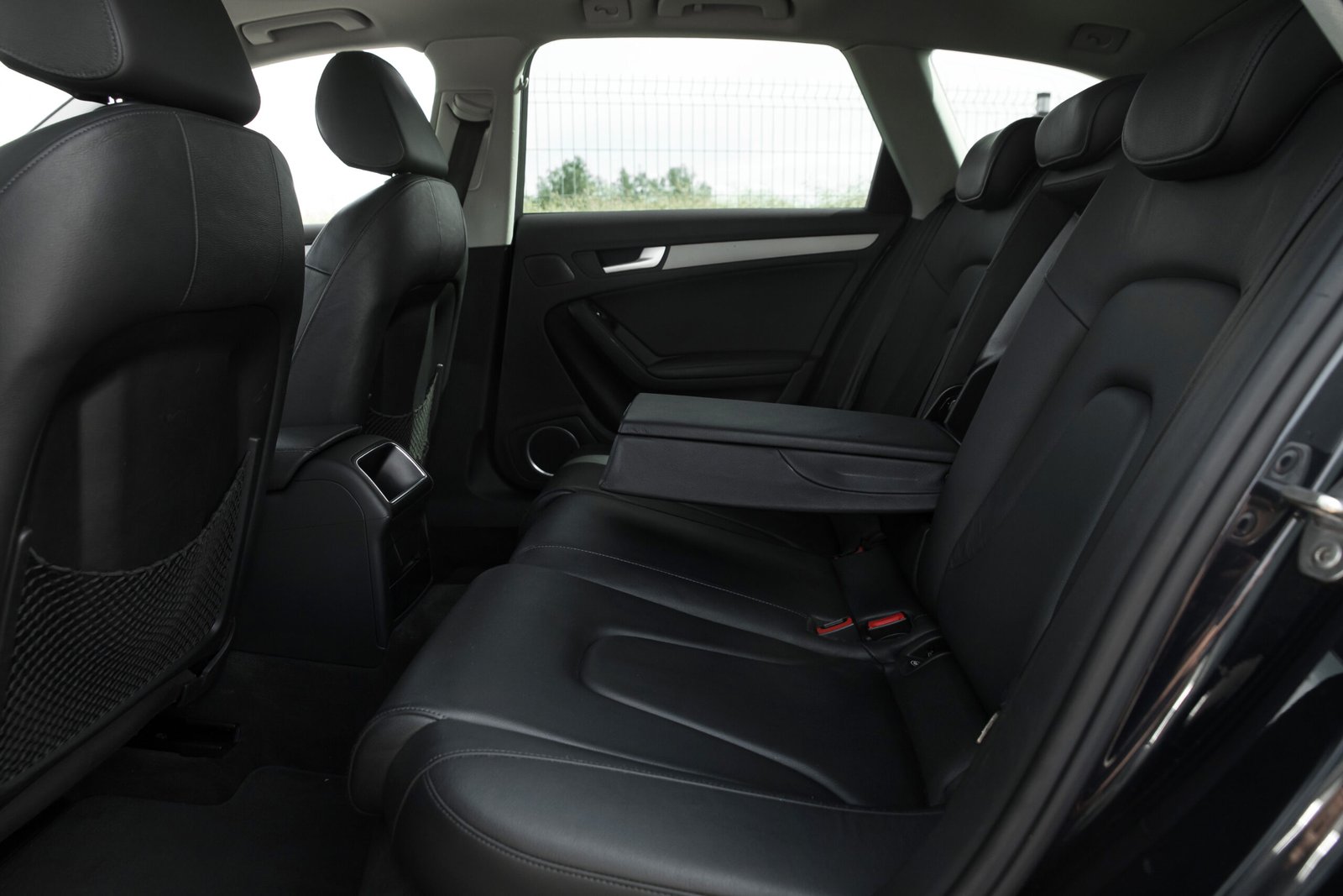 AUDI A4 2.0D 100KW FACELIFT full