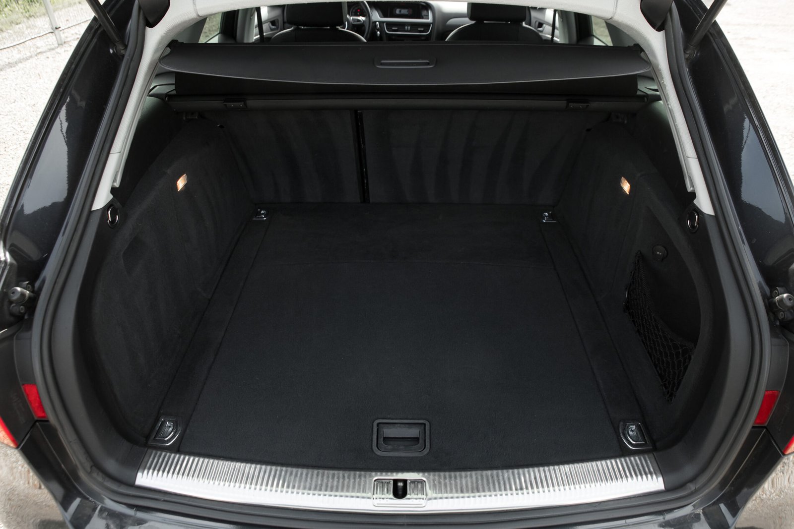 AUDI A4 2.0D 100KW FACELIFT full
