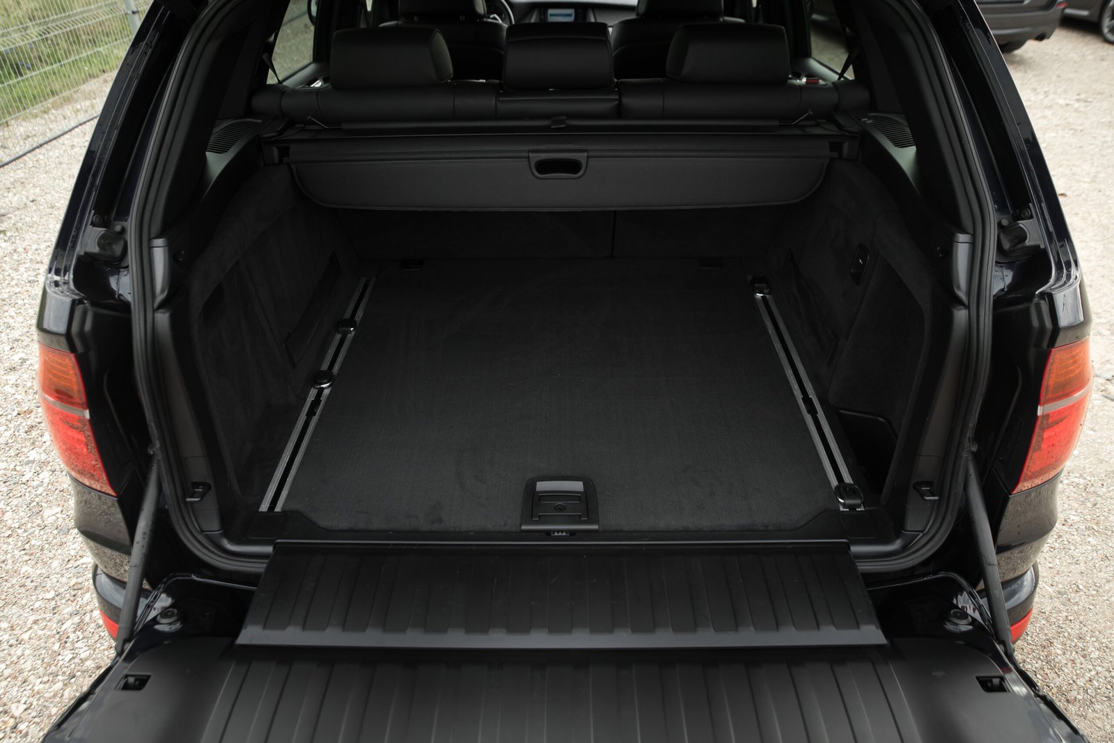 
								BMW X5 3.0D 225KW M-SPORTPAKET FACELIFT full									