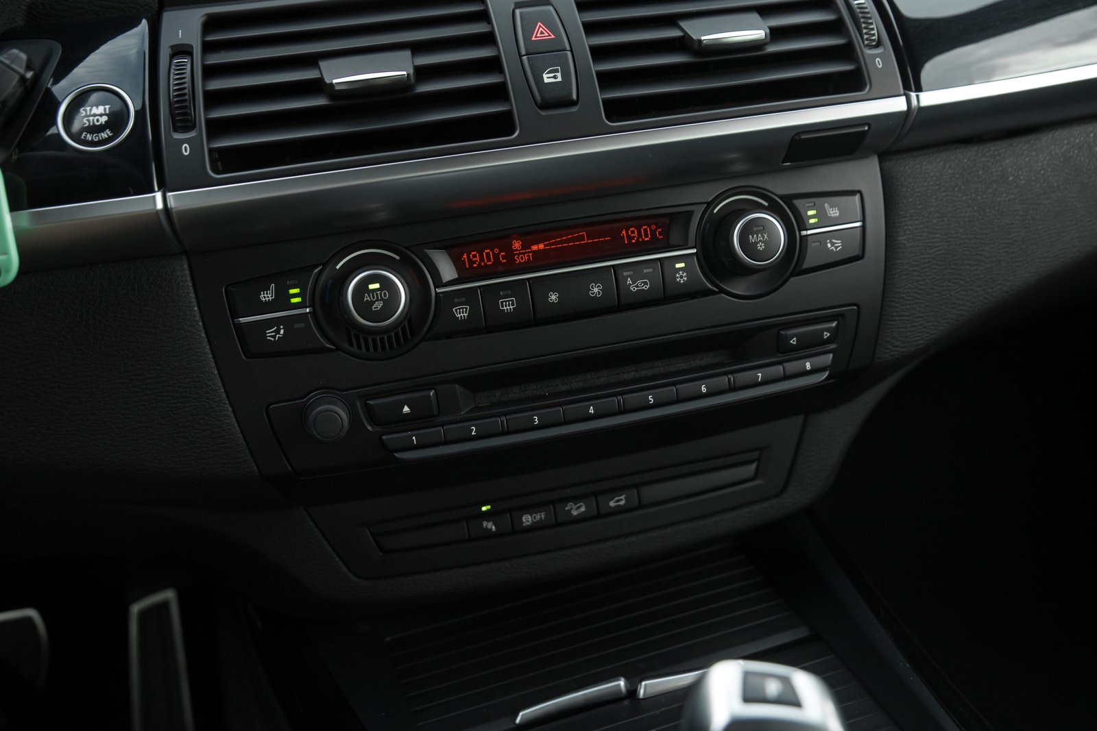 
								BMW X5 3.0D 225KW M-SPORTPAKET FACELIFT full									