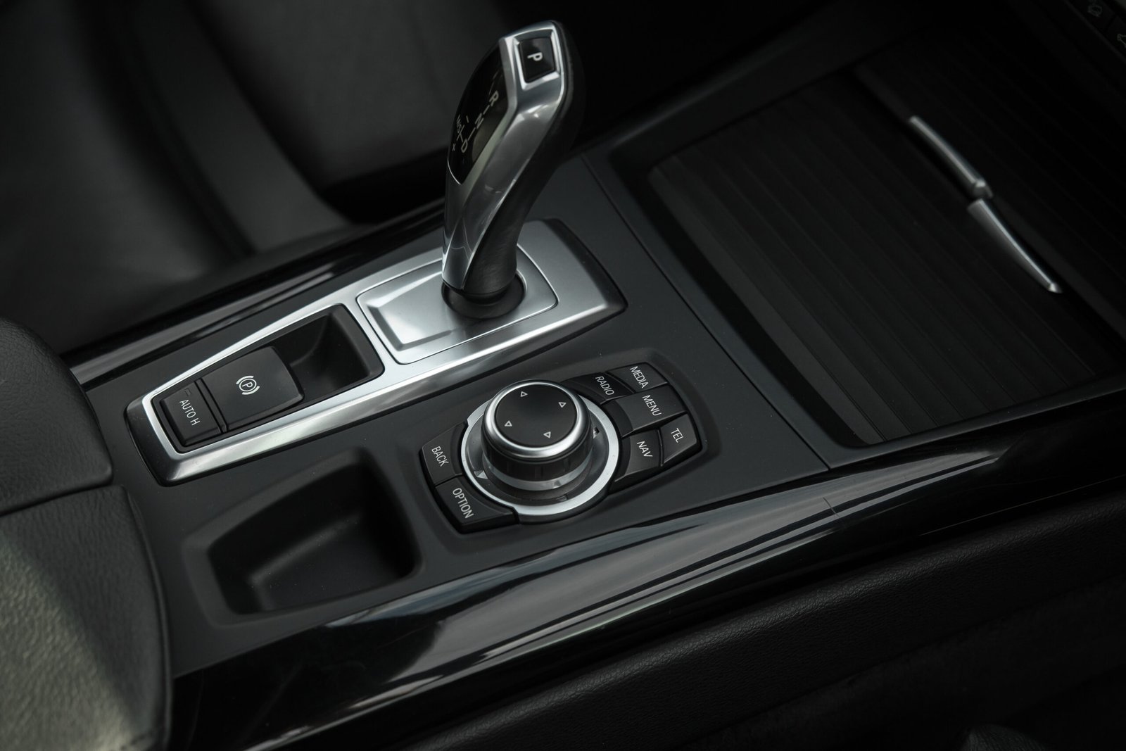 
								BMW X5 3.0D 225KW M-SPORTPAKET FACELIFT full									