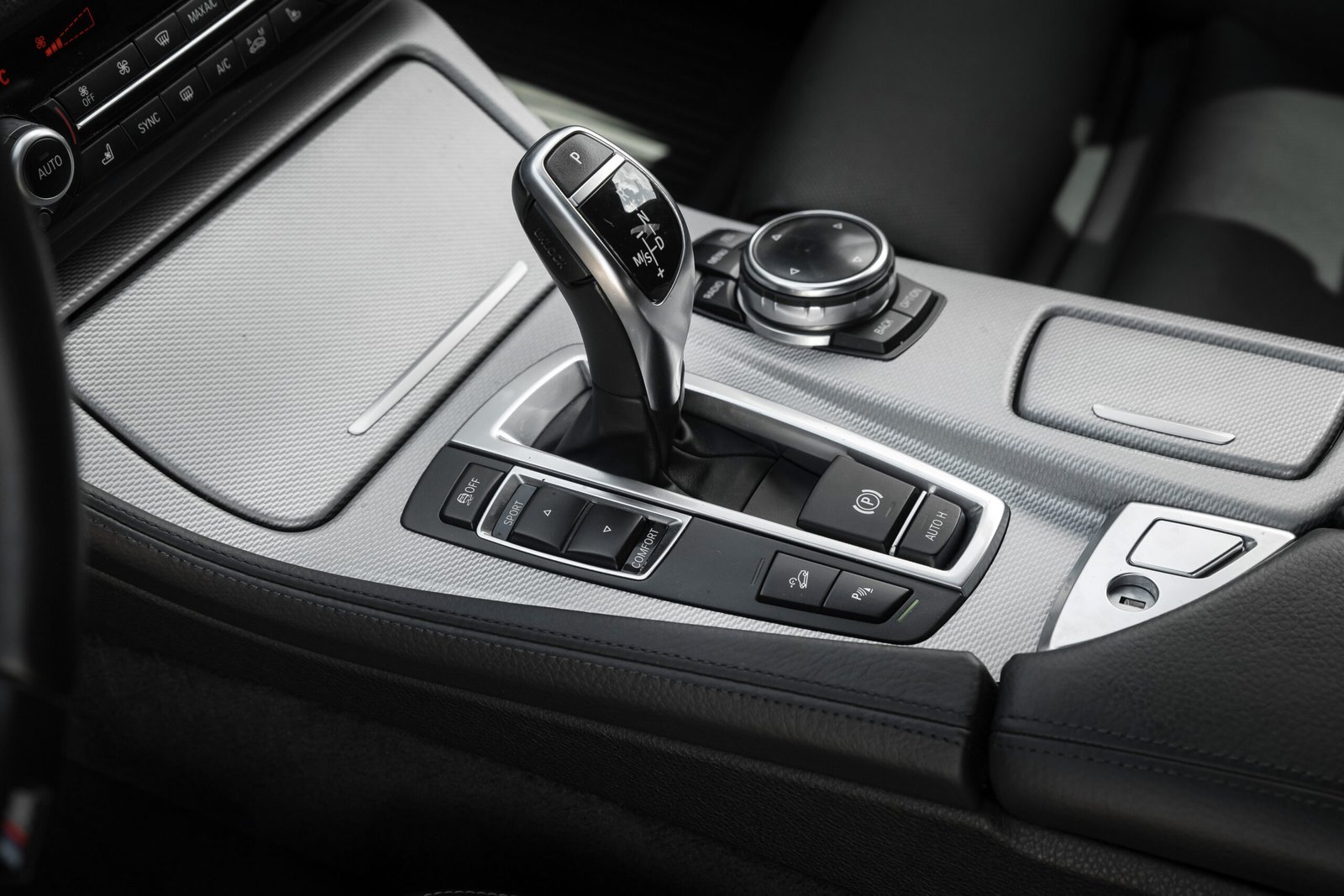 BMW F11 535D 230KW M-SPORTPAKET FACELIFT full