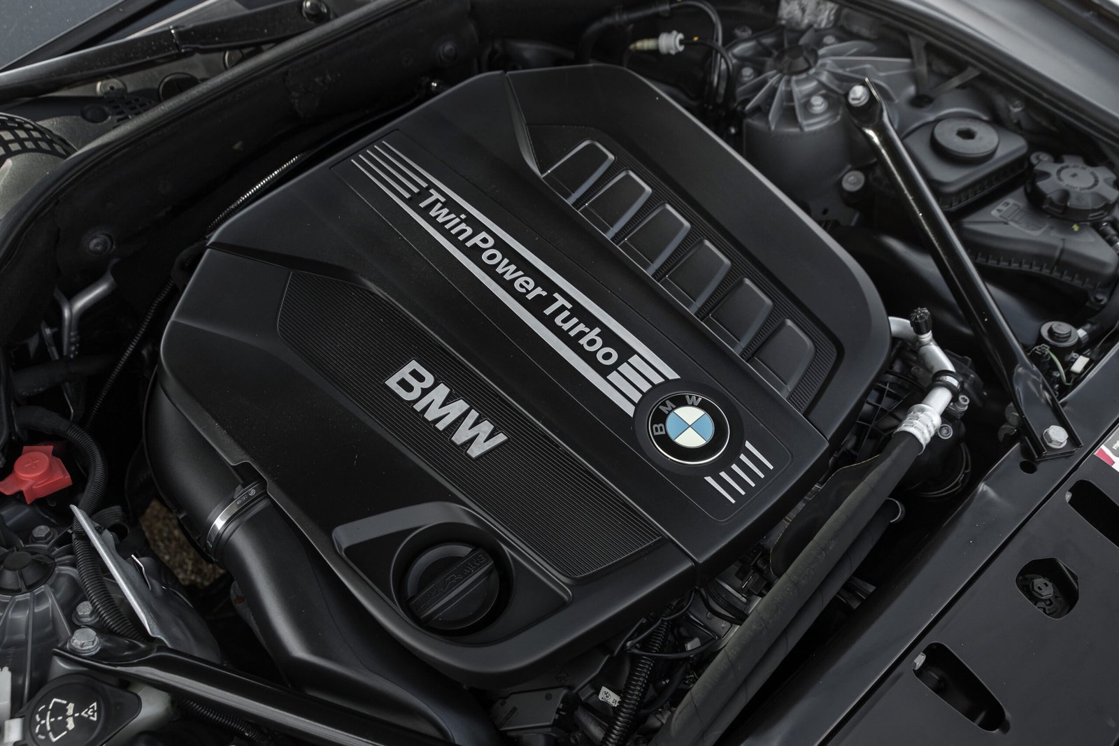 BMW F11 535D 230KW M-SPORTPAKET FACELIFT full