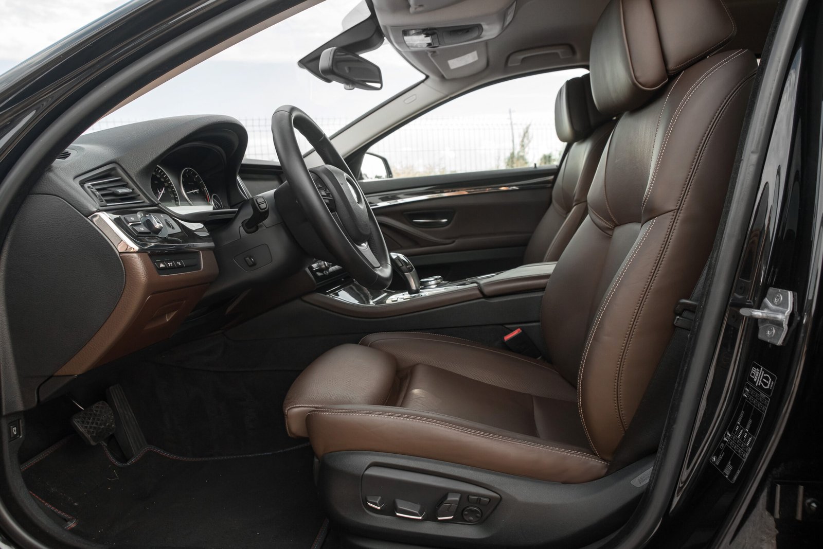 BMW F10 530D 190KW LUXURYLINE FACELIFT full