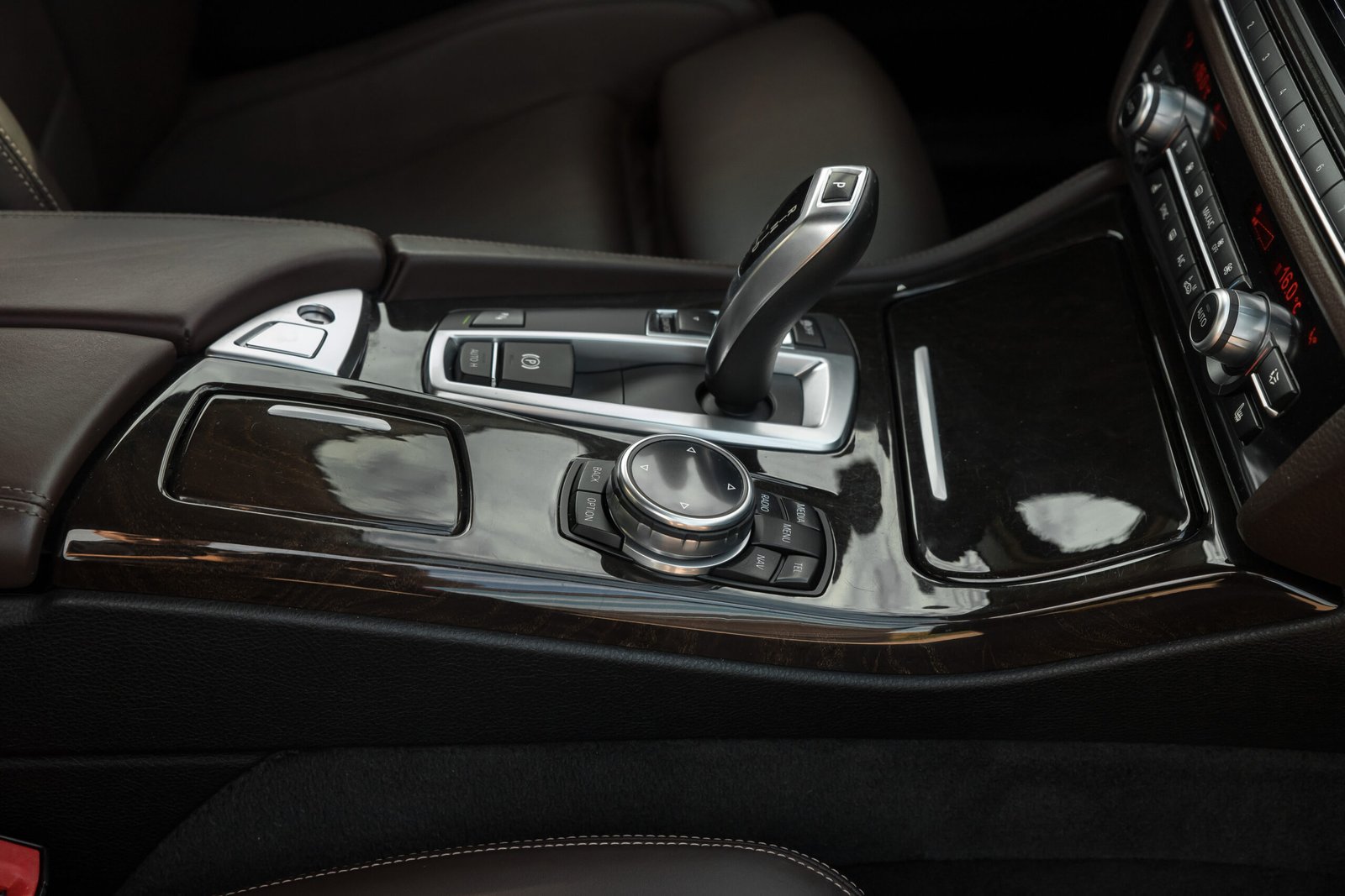 BMW F10 530D 190KW LUXURYLINE FACELIFT full