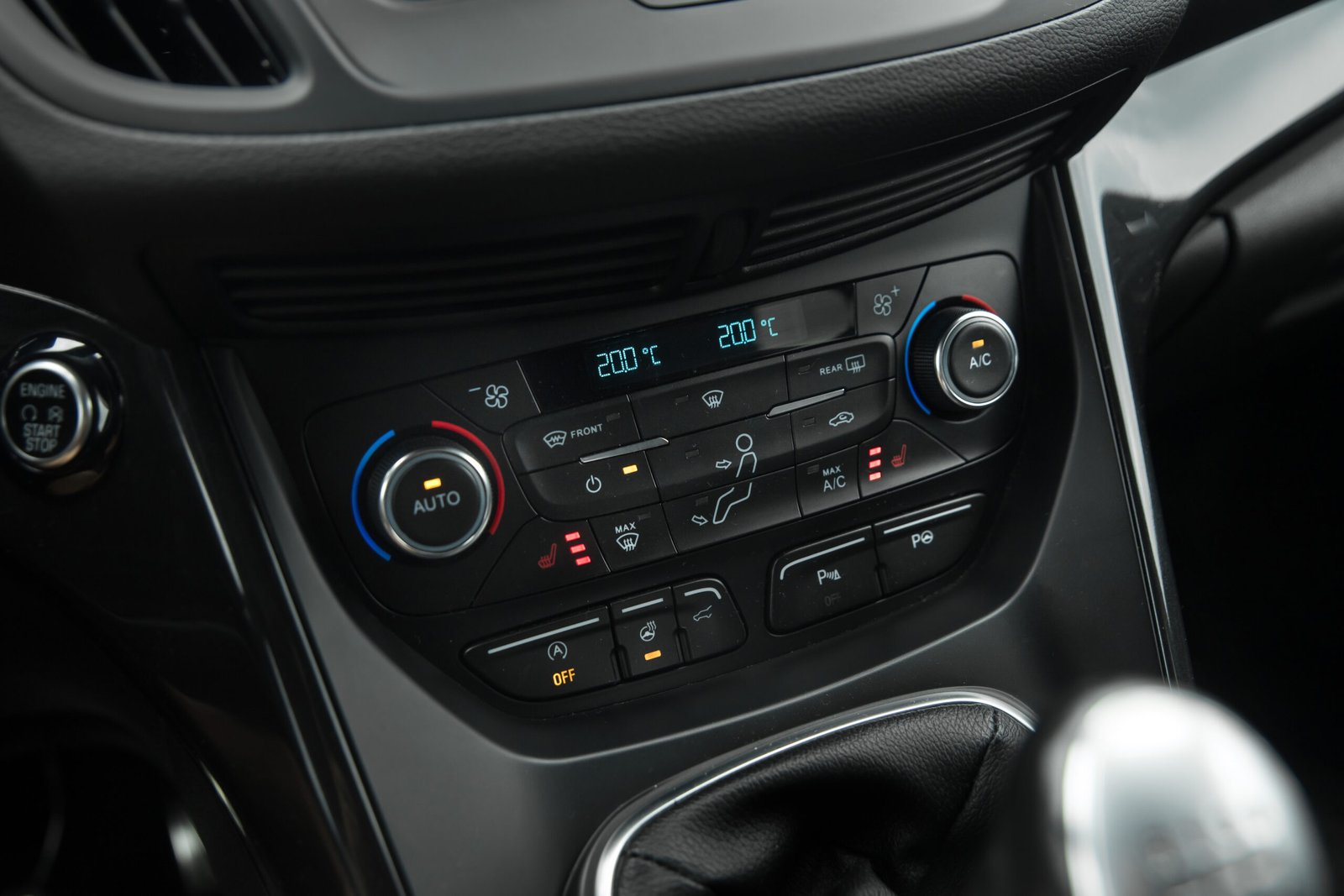 FORD KUGA ST 2.0D 110KW full