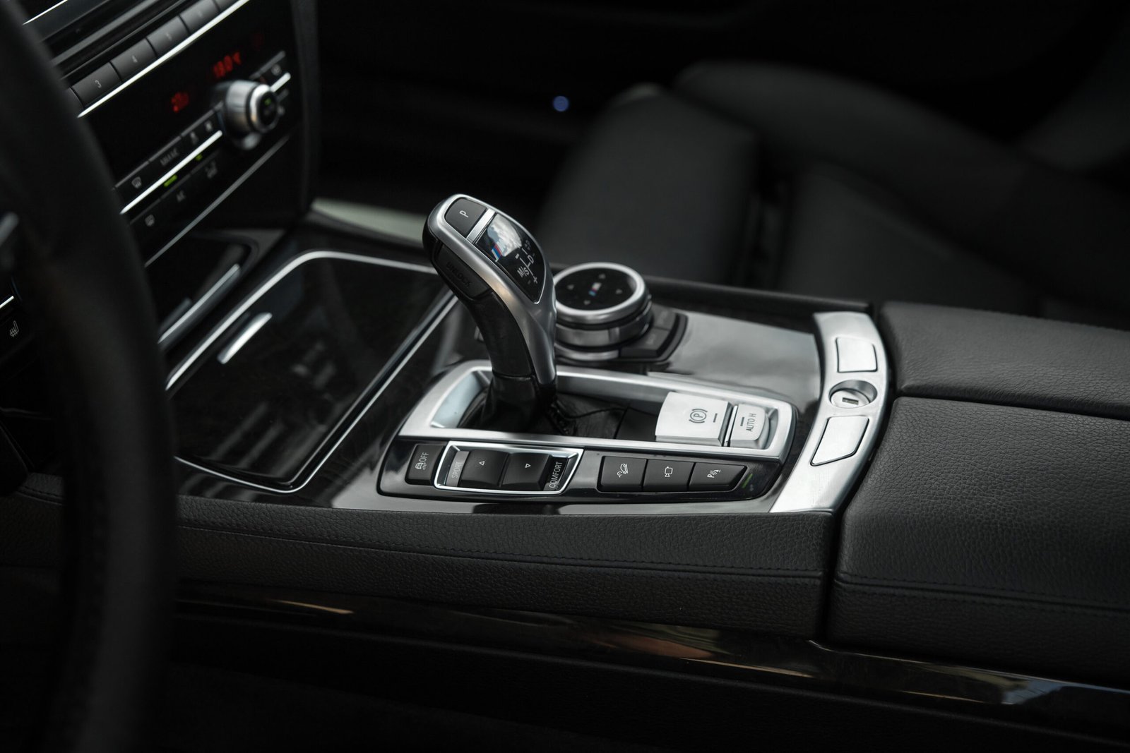 BMW 740D 3.0D 230KW 40D M-SPORTPAKET FACELIFT full