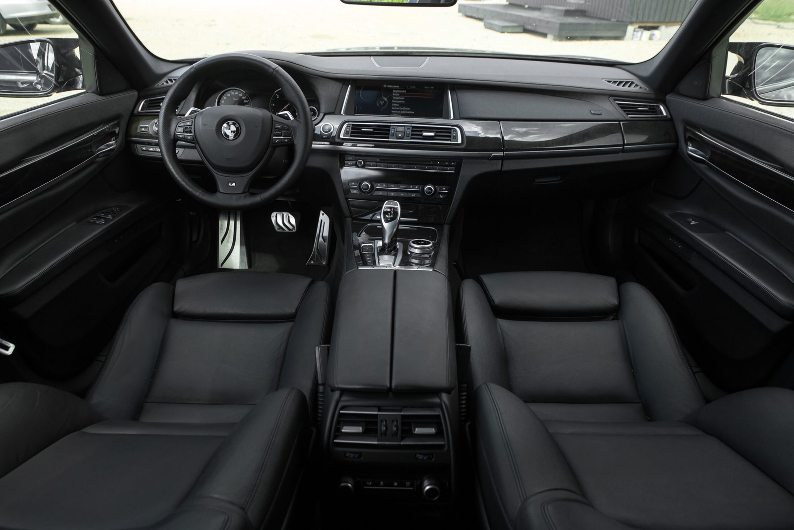 BMW 740D 3.0D 230KW 40D M-SPORTPAKET FACELIFT full