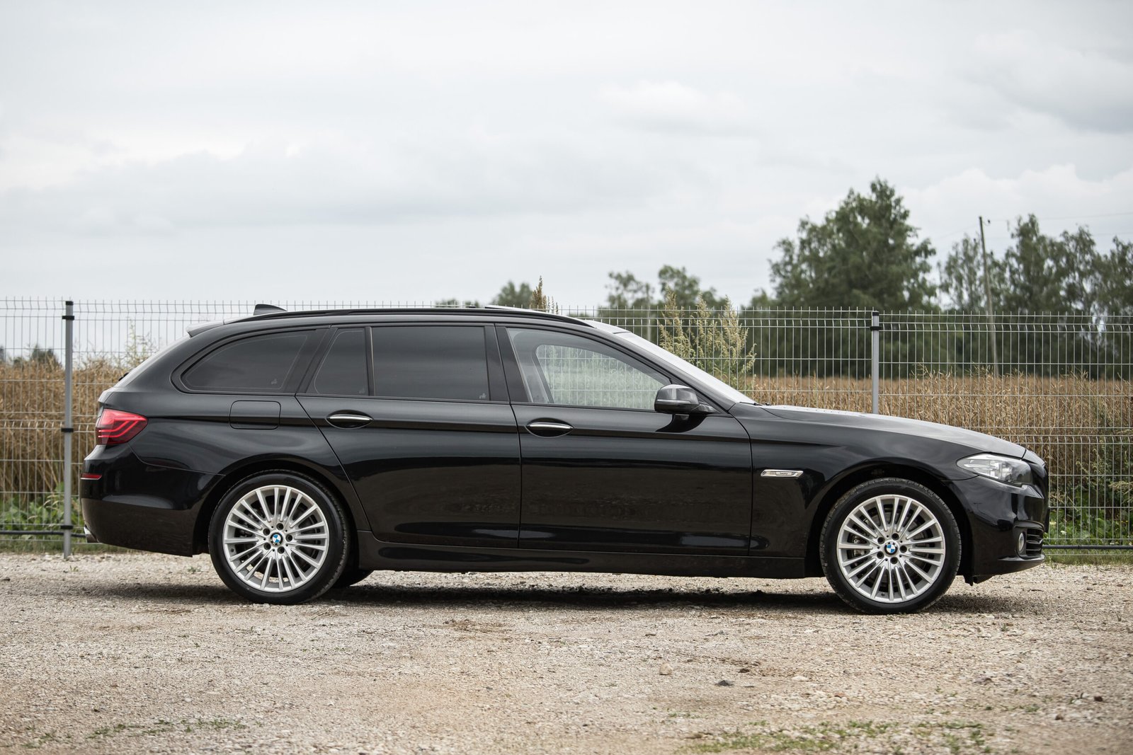 
								BMW F11 535D 230KW FACELIFT full									