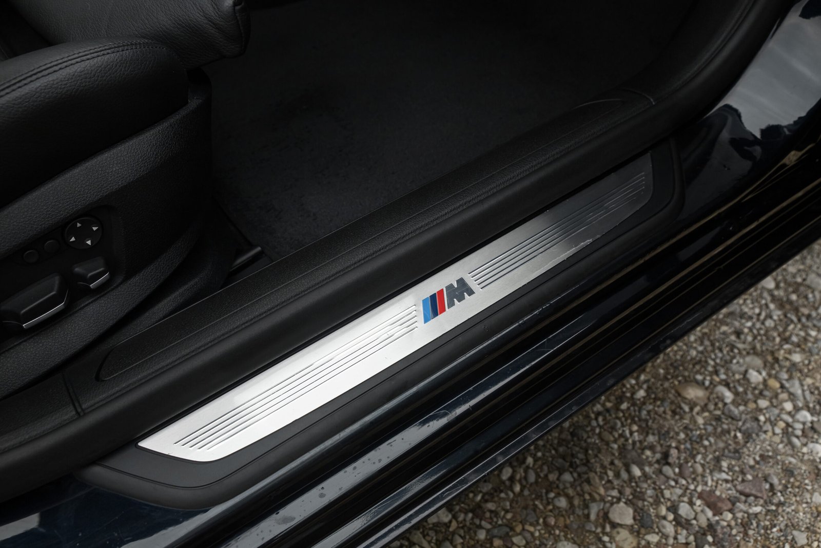 
								BMW 740D 40D 3.0D 225KW M-SPORTPAKET full									