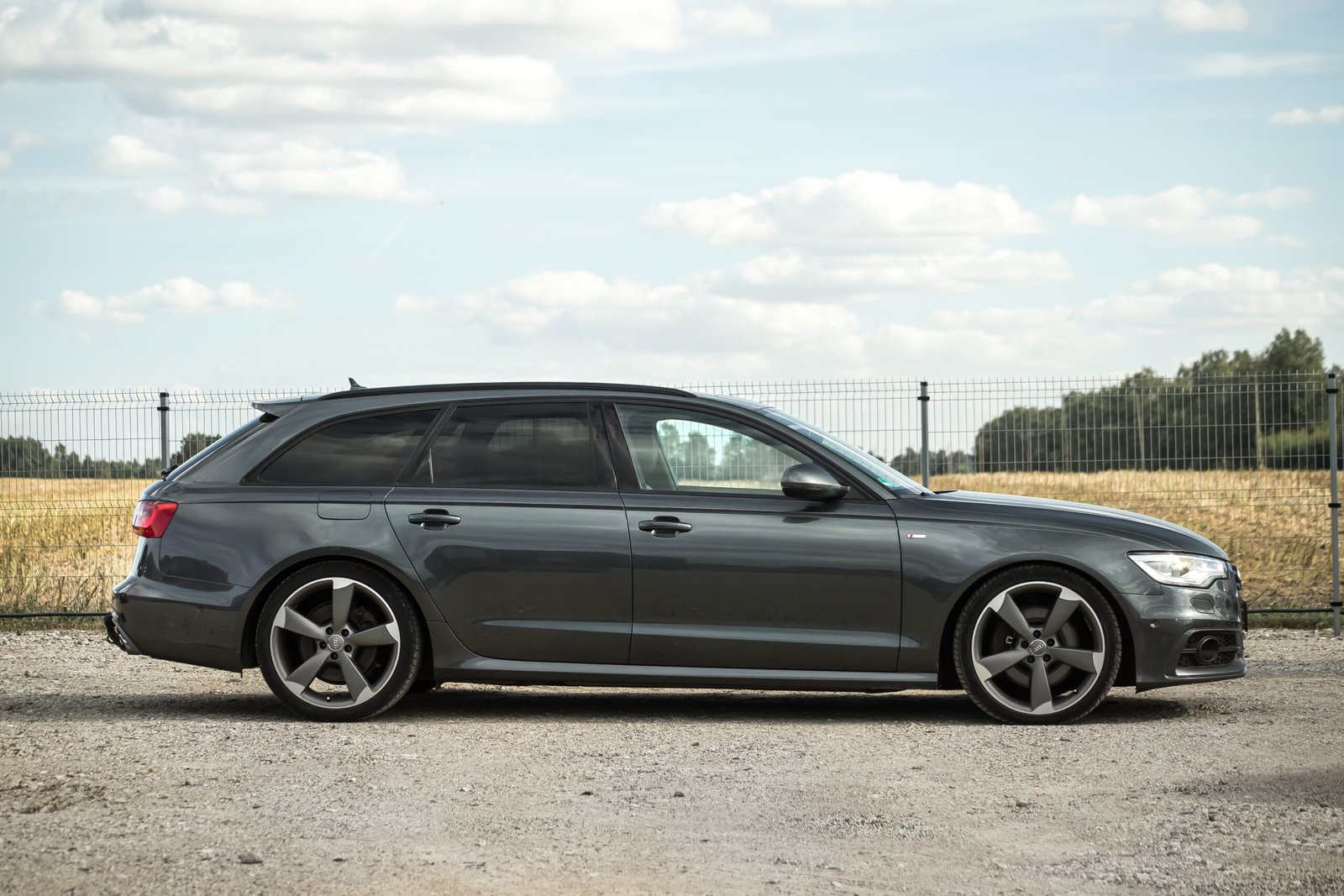 
								AUDI A6 S-LINE 3.0D QUATTRO 180KW full									