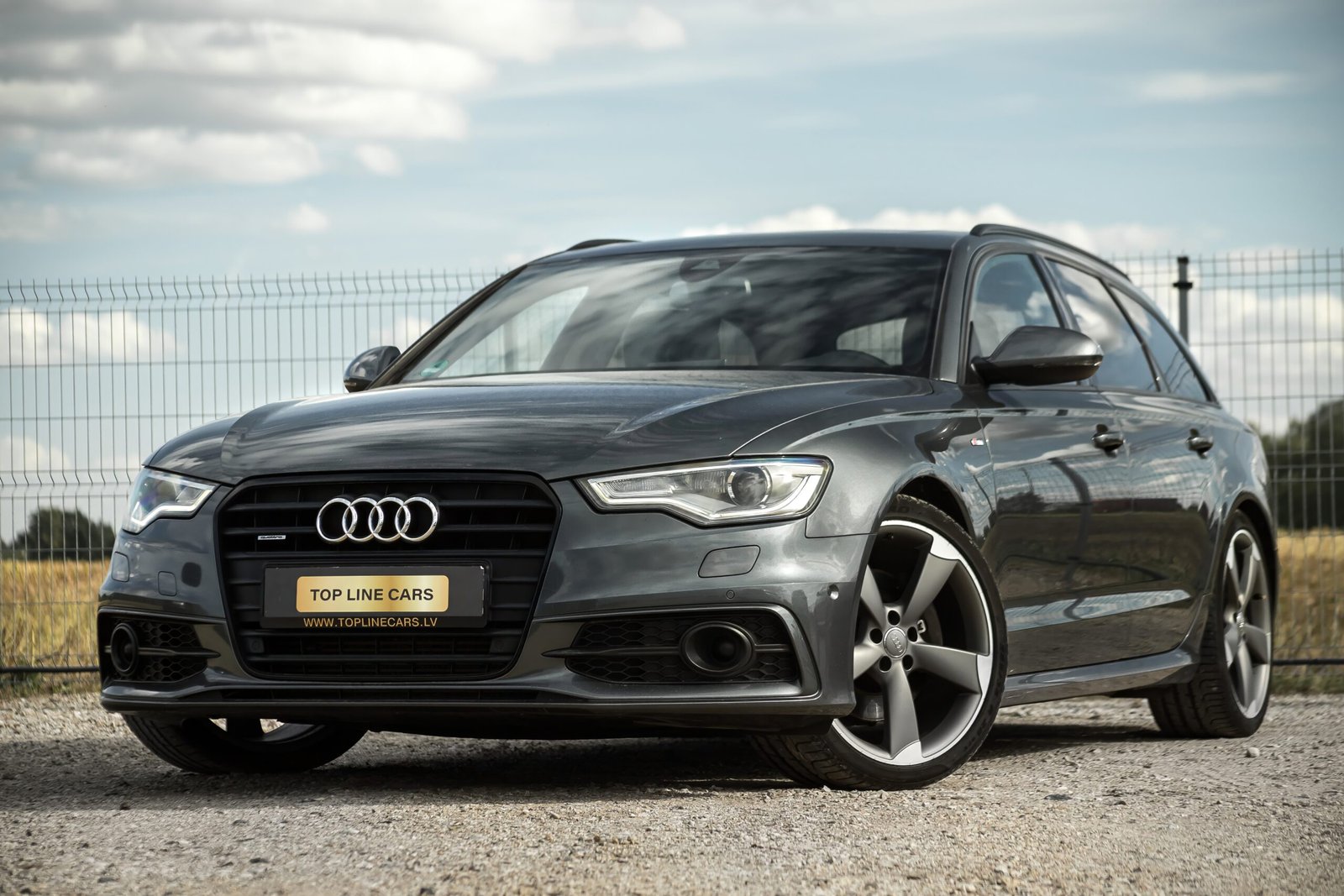 
								AUDI A6 S-LINE 3.0D QUATTRO 180KW full									