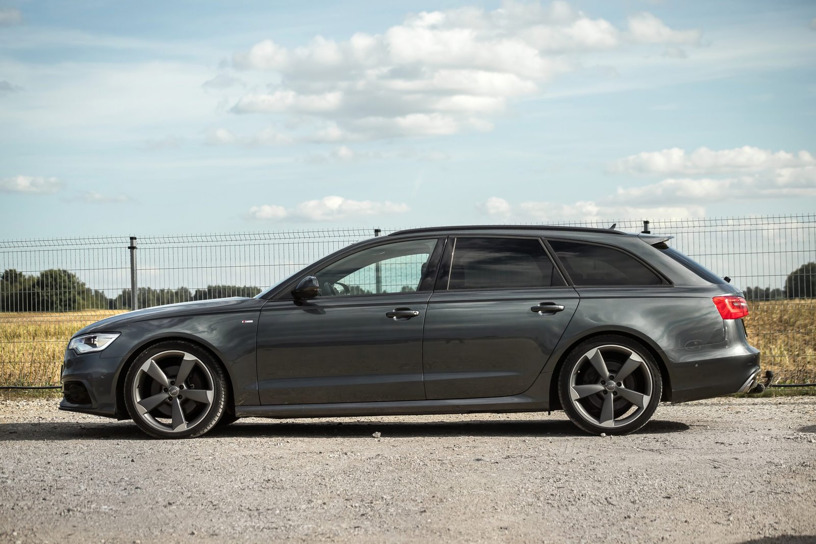 
								AUDI A6 S-LINE 3.0D QUATTRO 180KW full									