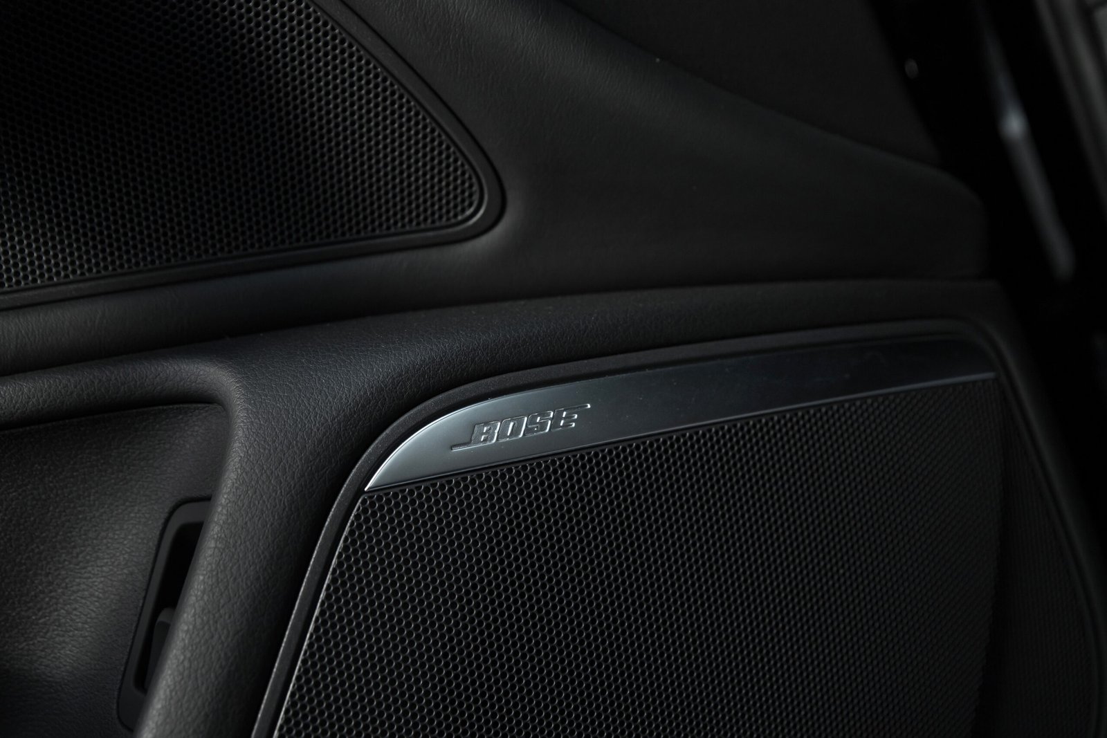 
								AUDI A6 S-LINE 3.0D 180KW QUATTRO full									