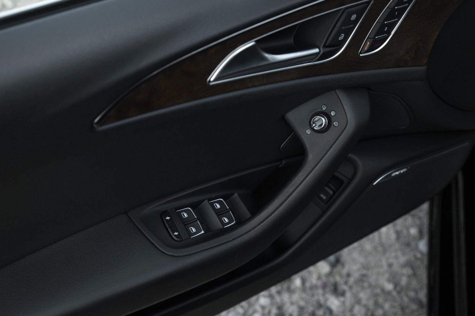 
								AUDI A6 S-LINE 3.0D 180KW QUATTRO full									