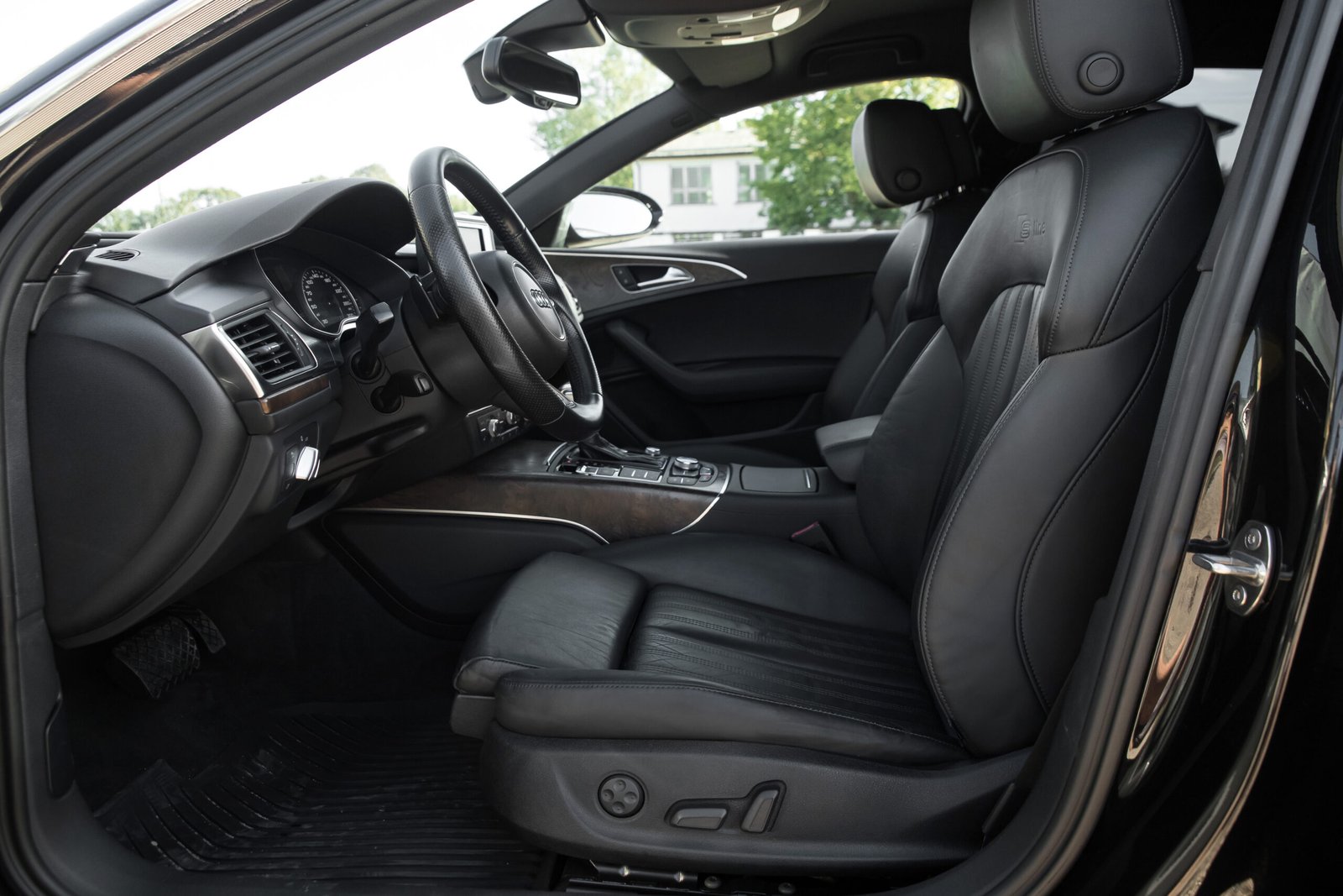 
								AUDI A6 S-LINE 3.0D 180KW QUATTRO full									