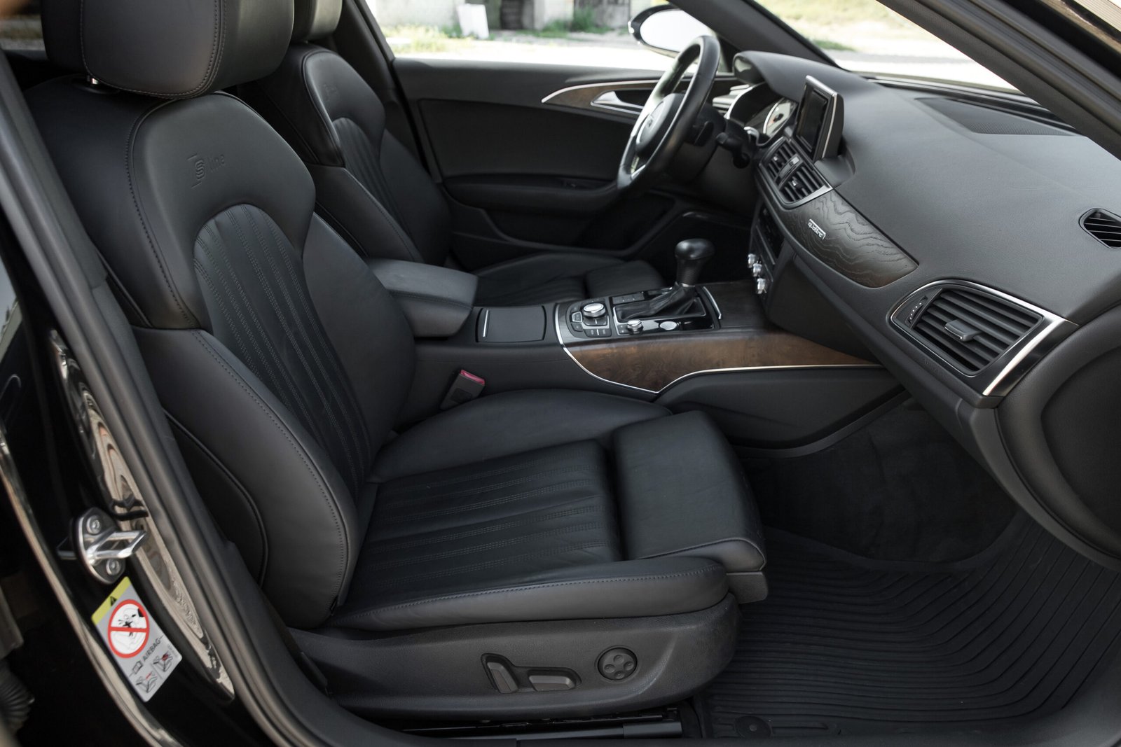 
								AUDI A6 S-LINE 3.0D 180KW QUATTRO full									