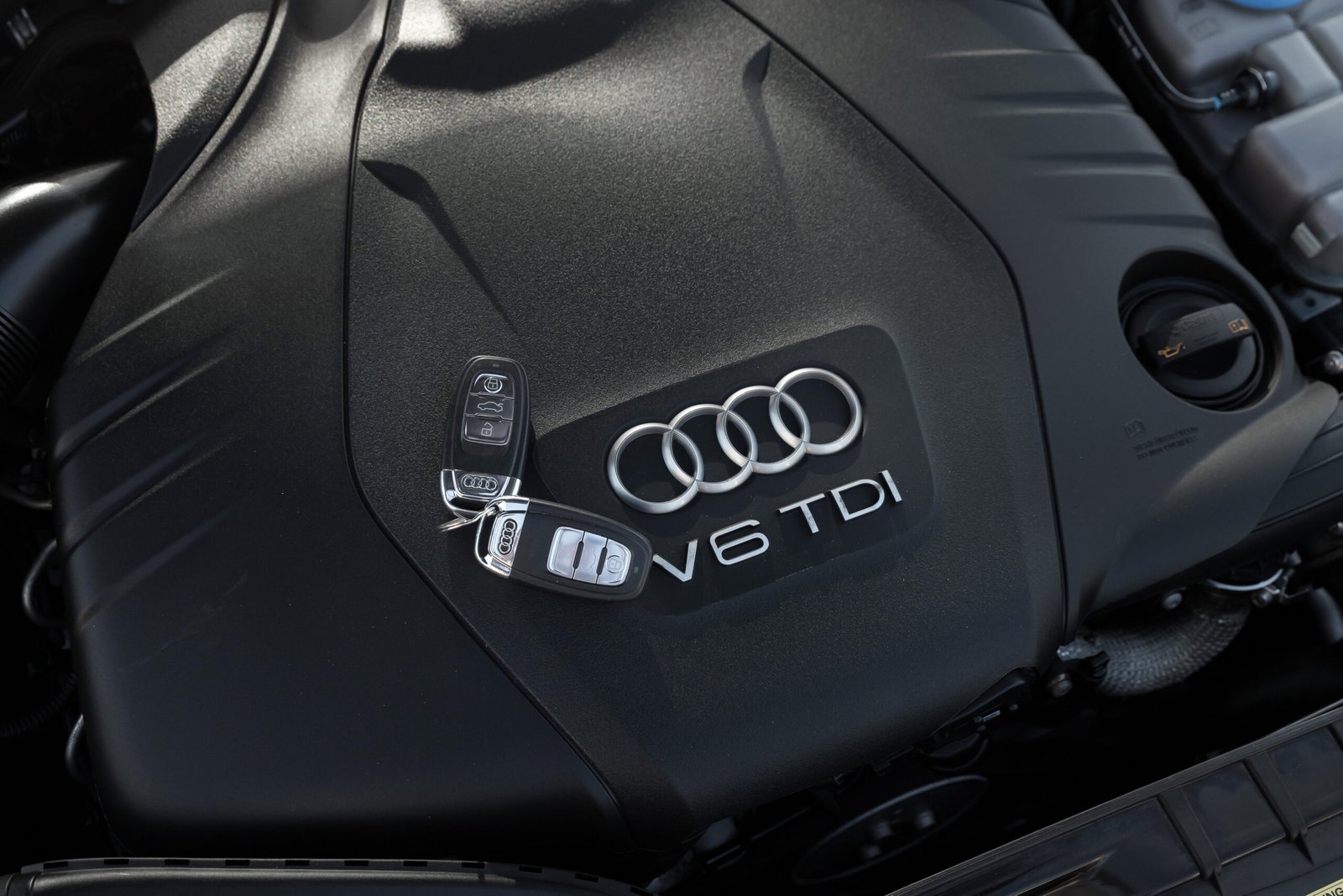 
								AUDI A6 S-LINE 3.0D 180KW QUATTRO full									