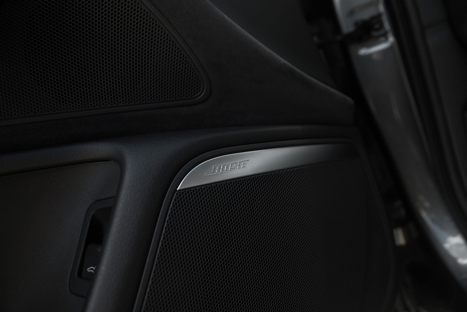 
								AUDI A6 S-LINE 3.0D QUATTRO 180KW full									