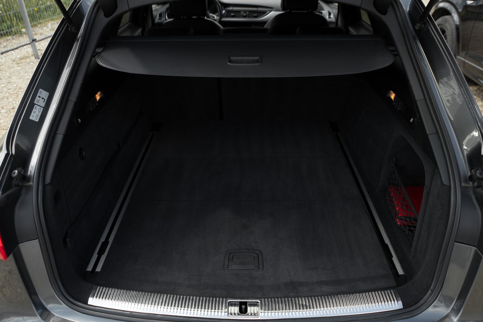 
								AUDI A6 S-LINE 3.0D QUATTRO 180KW full									