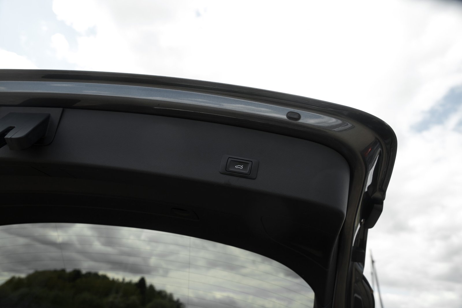 
								AUDI A6 S-LINE 3.0D QUATTRO 180KW full									