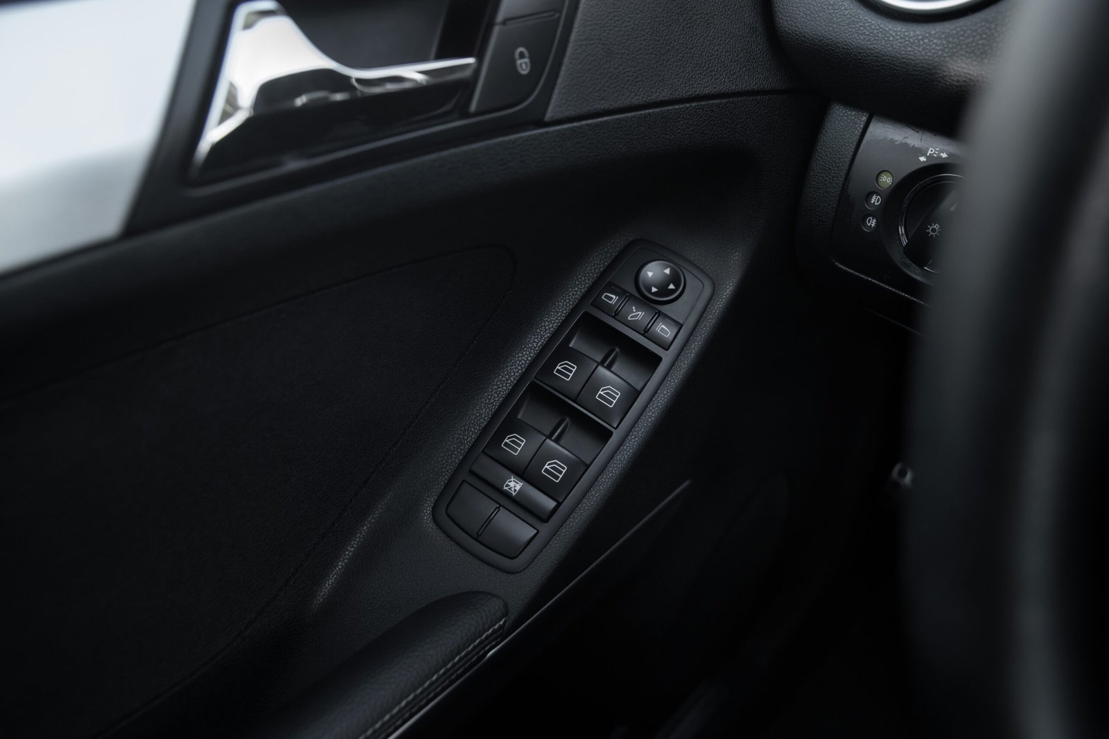 MERSEDES BENZ ML 320D AMG 165 KW full