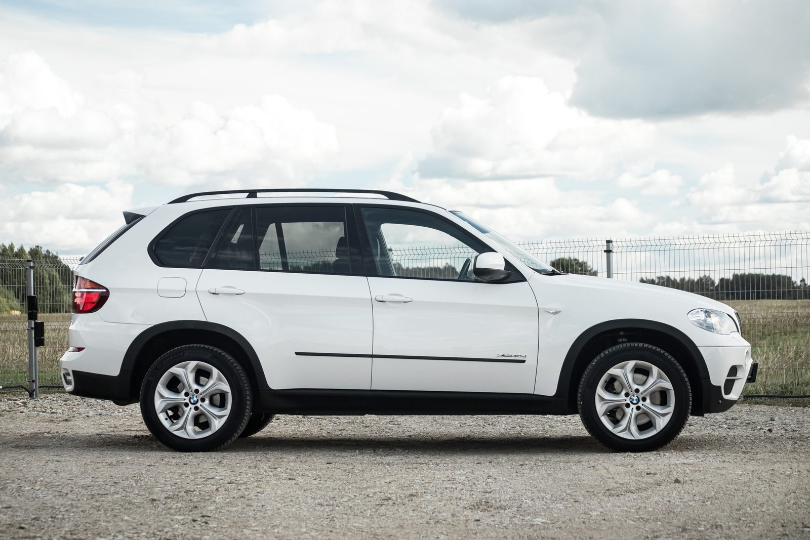 
								BMW X5 E70 3.0D 225KW FACELIFT full									