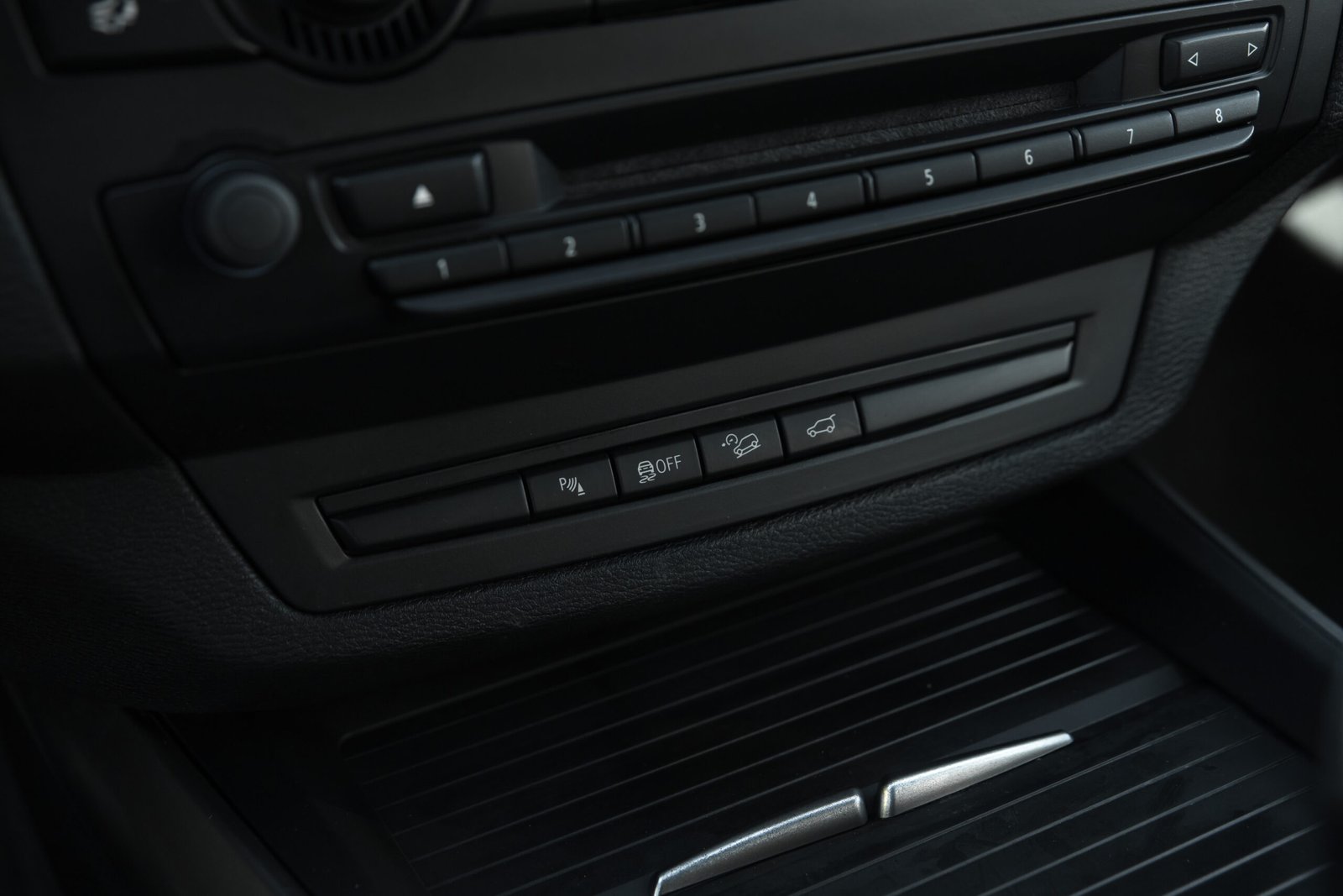 
								BMW X5 E70 3.0D 225KW FACELIFT full									