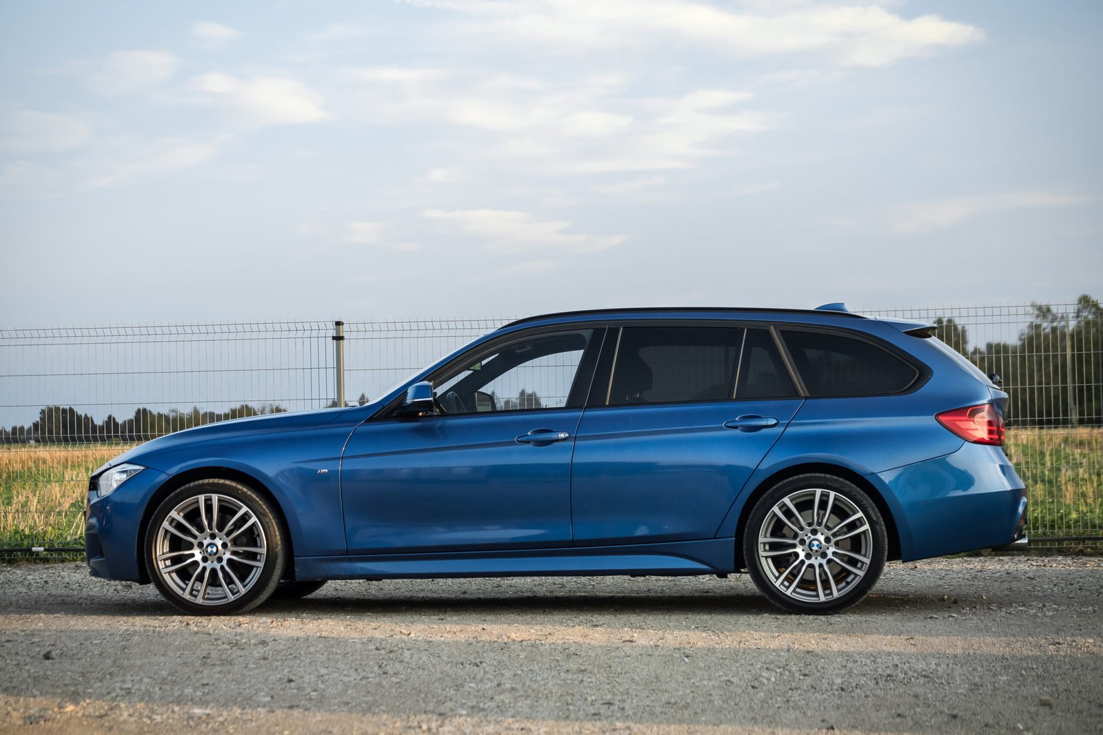 BMW 330D F31 3.0D 190KW M-SPORTPAKET full