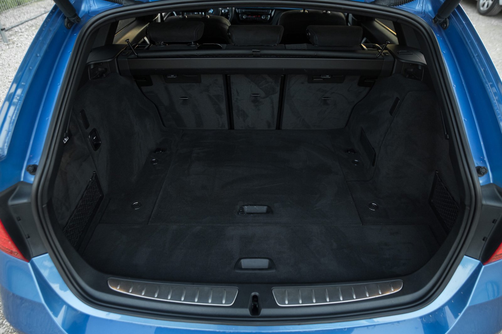 BMW 330D F31 3.0D 190KW M-SPORTPAKET full