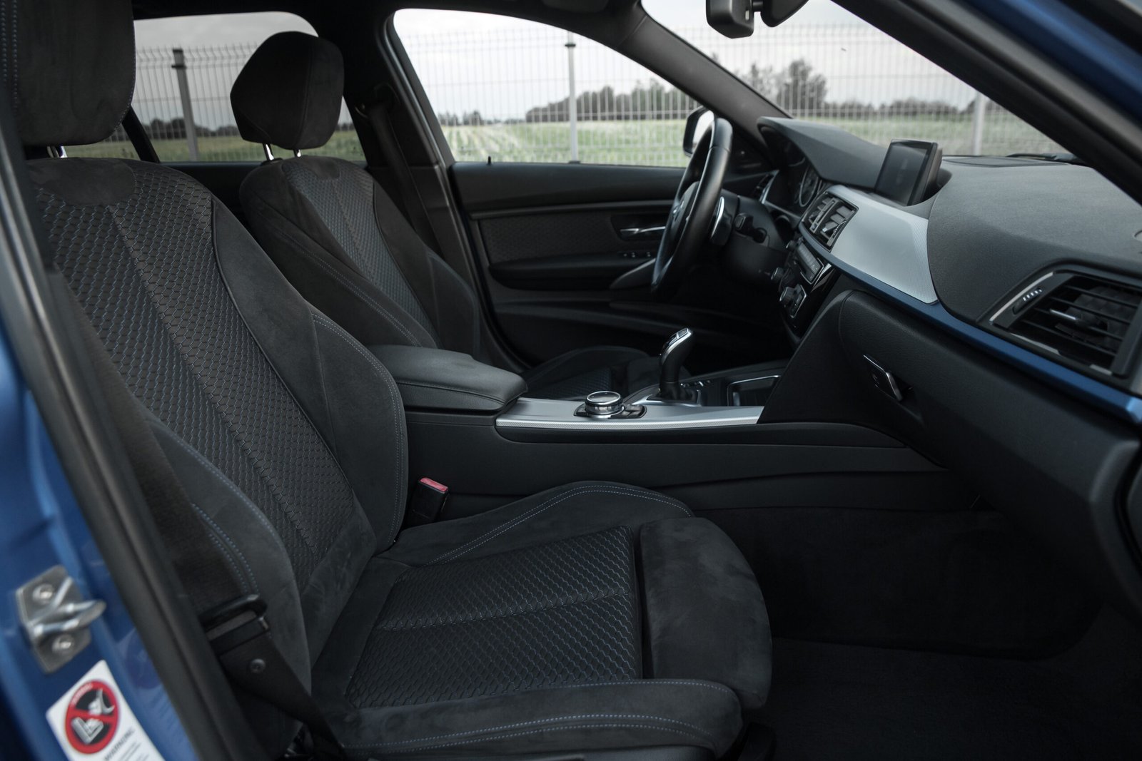 BMW 330D F31 3.0D 190KW M-SPORTPAKET full