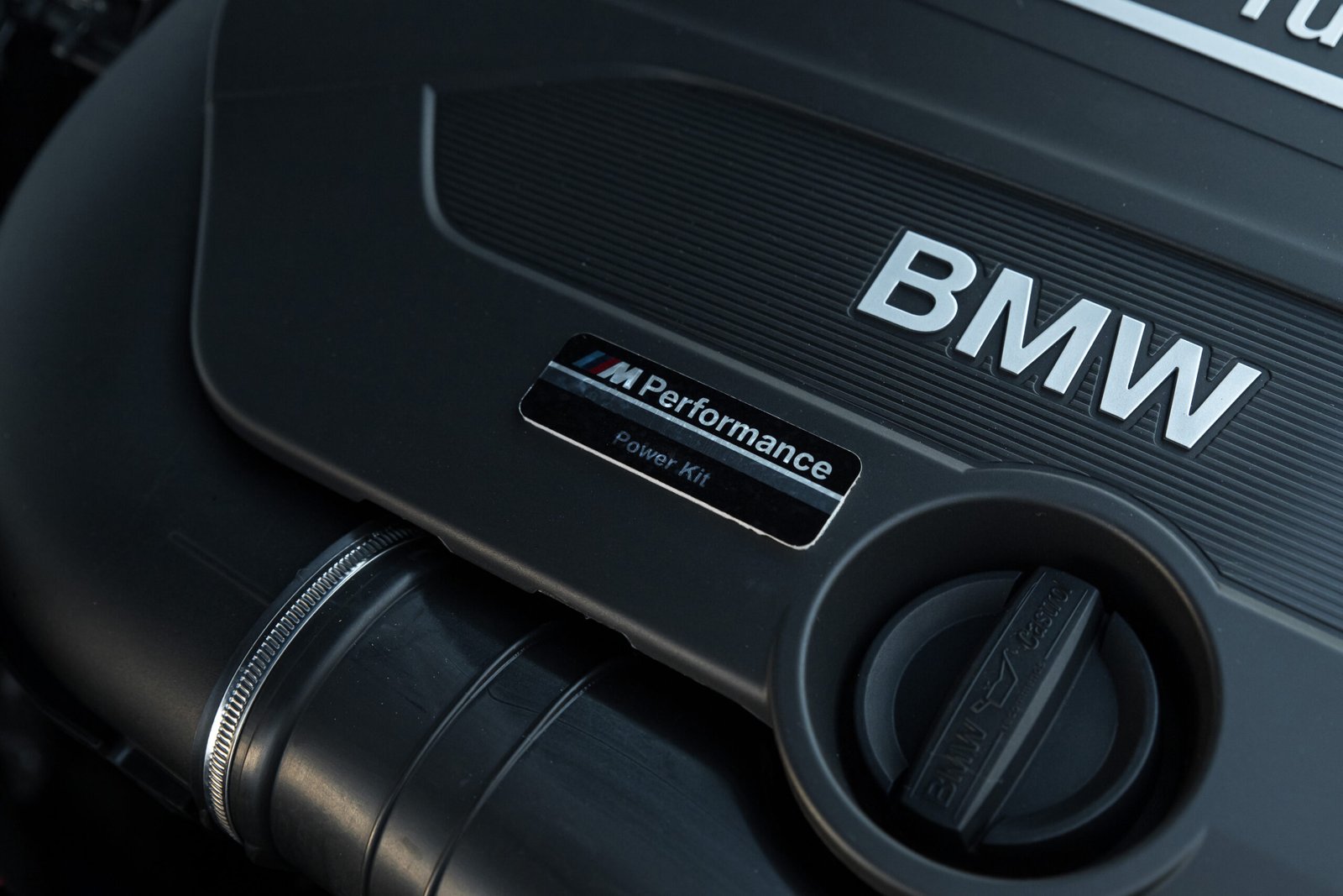 BMW 330D F31 3.0D 190KW M-SPORTPAKET full