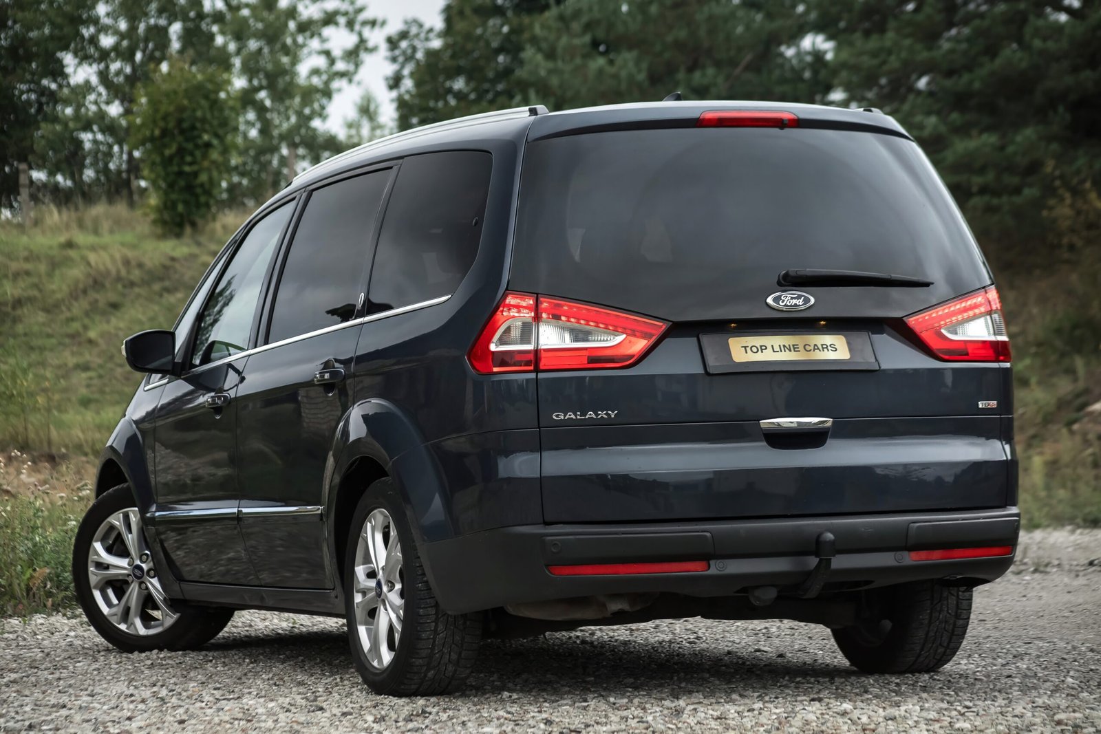 
								FORD GALAXY TITANIUM 2.0D 100KW full									