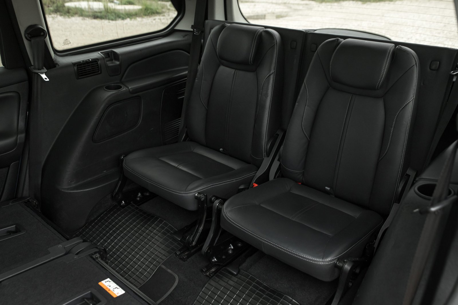 
								FORD GALAXY TITANIUM 2.0D 100KW full									