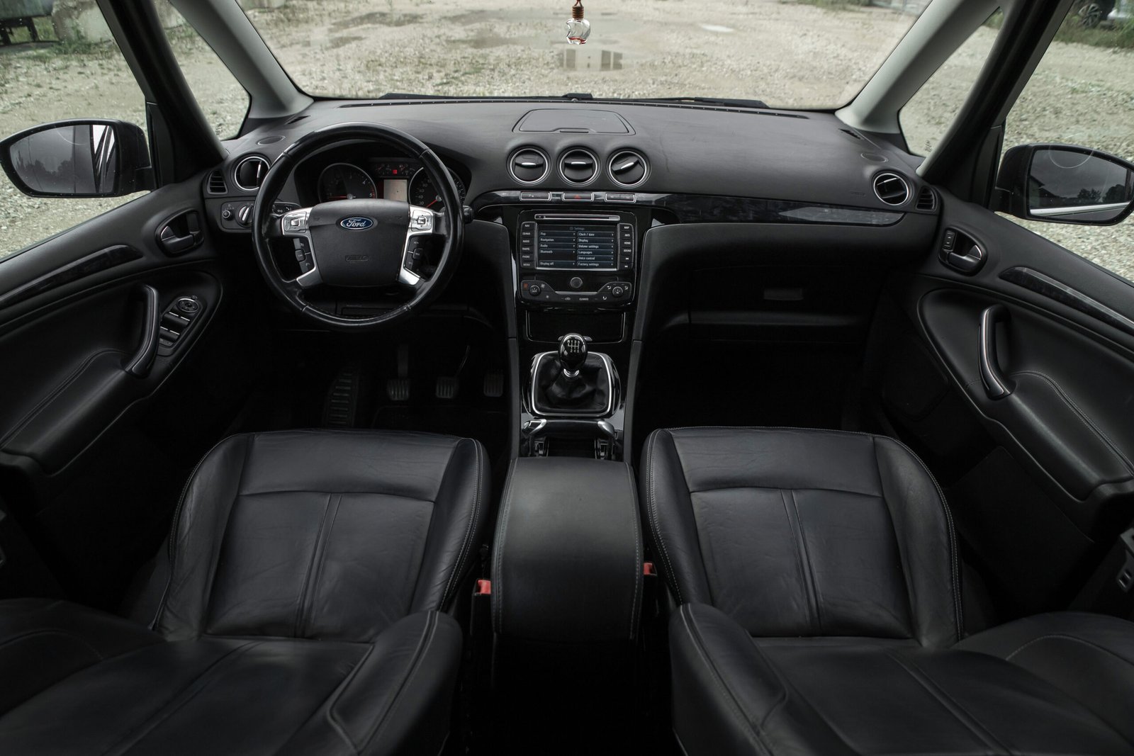 
								FORD GALAXY TITANIUM 2.0D 100KW full									